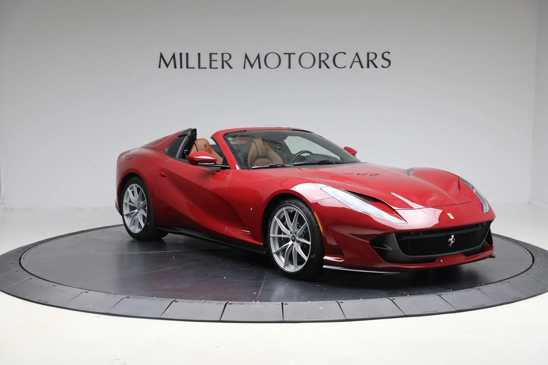 mph010_387310256_Used_2022_Ferrari_812_GTS_1760729504_8100172f33