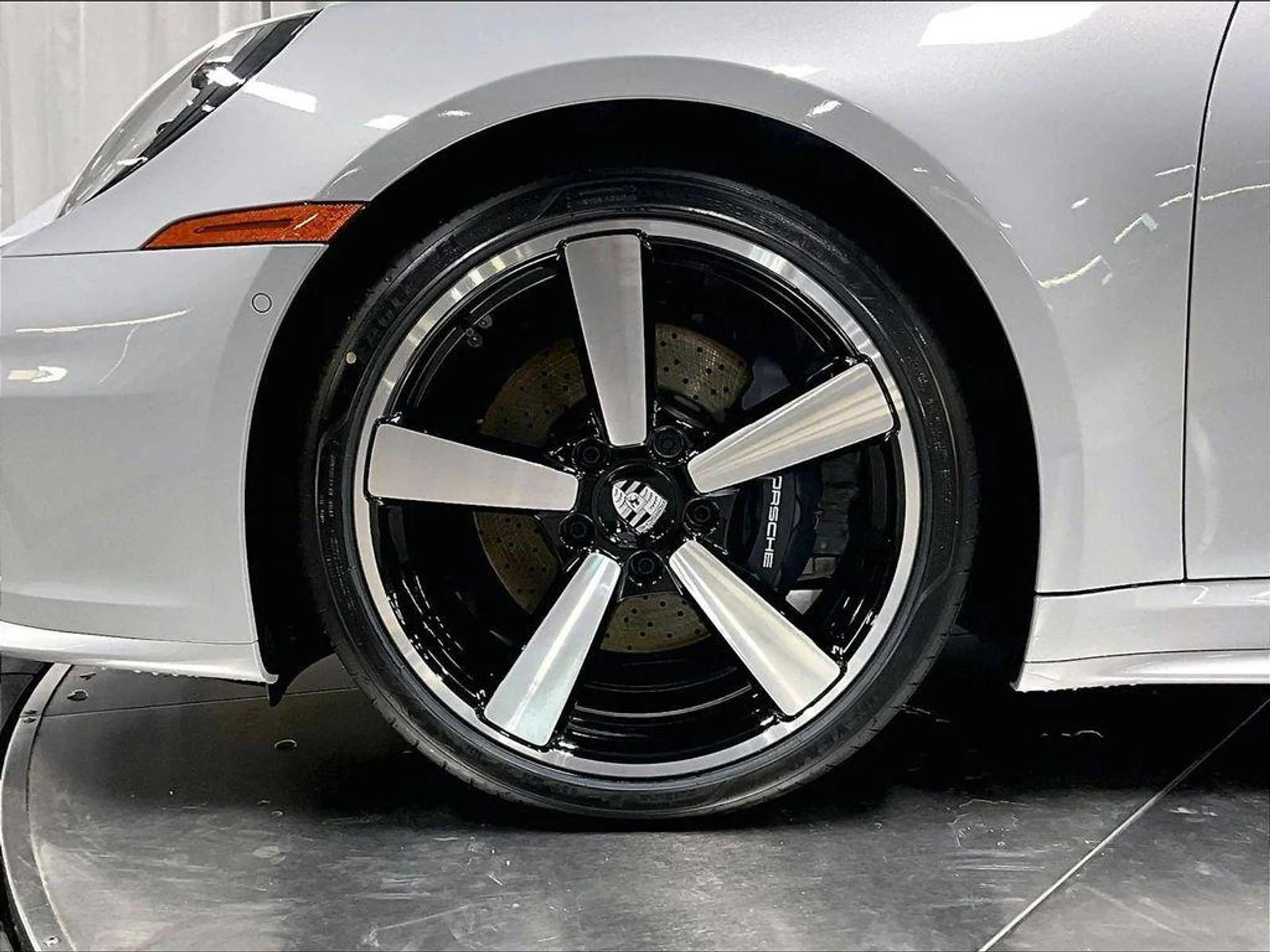 mph010_3876481269_vn_MO_1_Zz_SQG_7_BP_Ys_N2_Jev_Zyfmfh_A_8104d47264