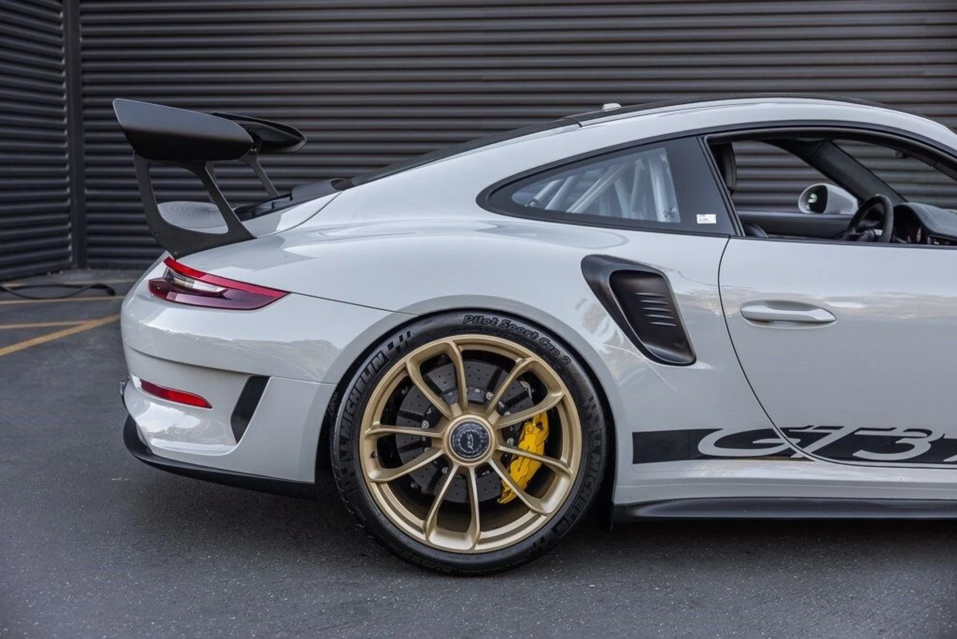 mph010_3883764515_333f96219b184aa61e815f48db10f728x_a856147c6e