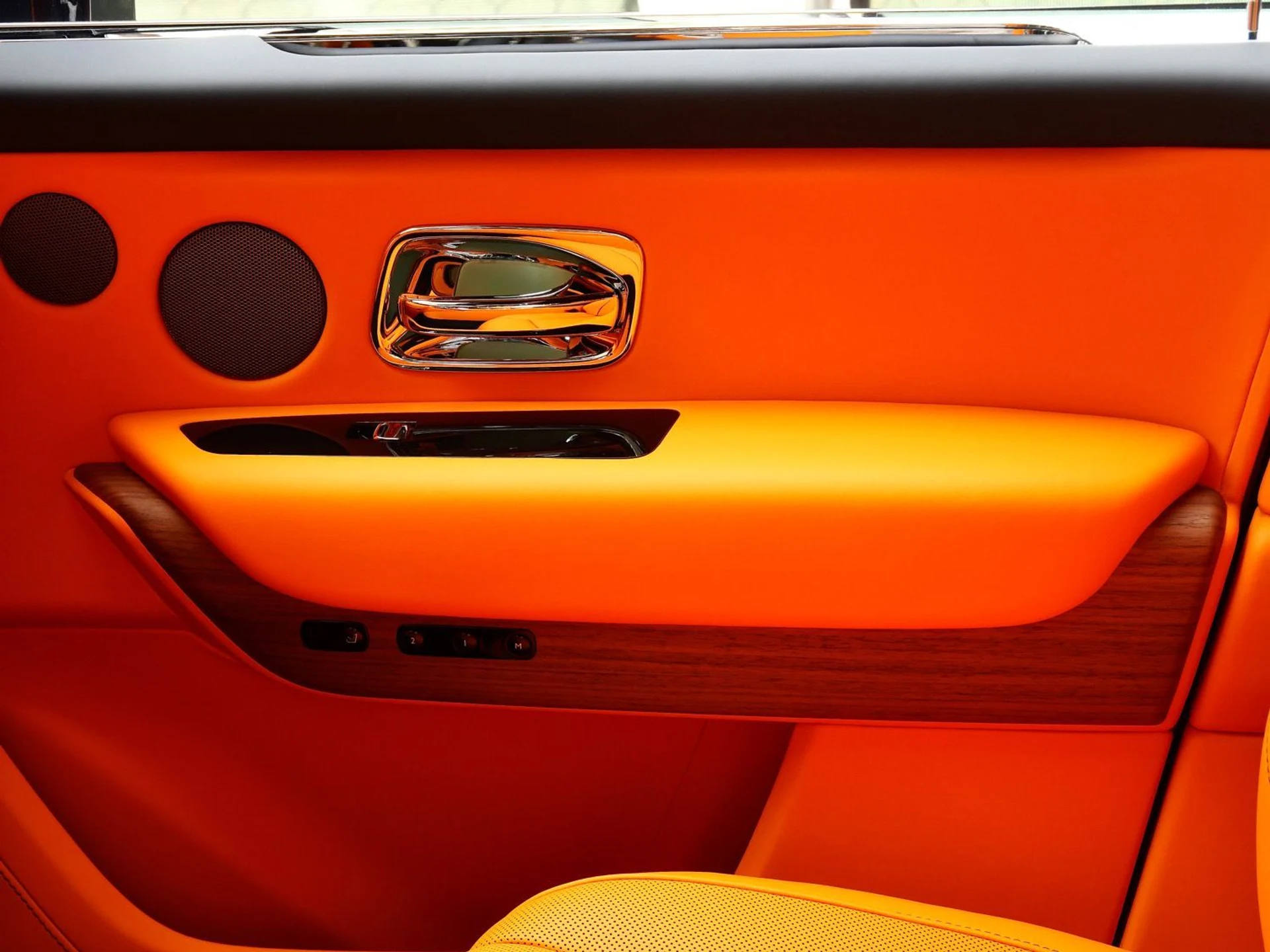 mph010_388462965_6e04d73841e769f7659d589d79caf384x_6eaf278514