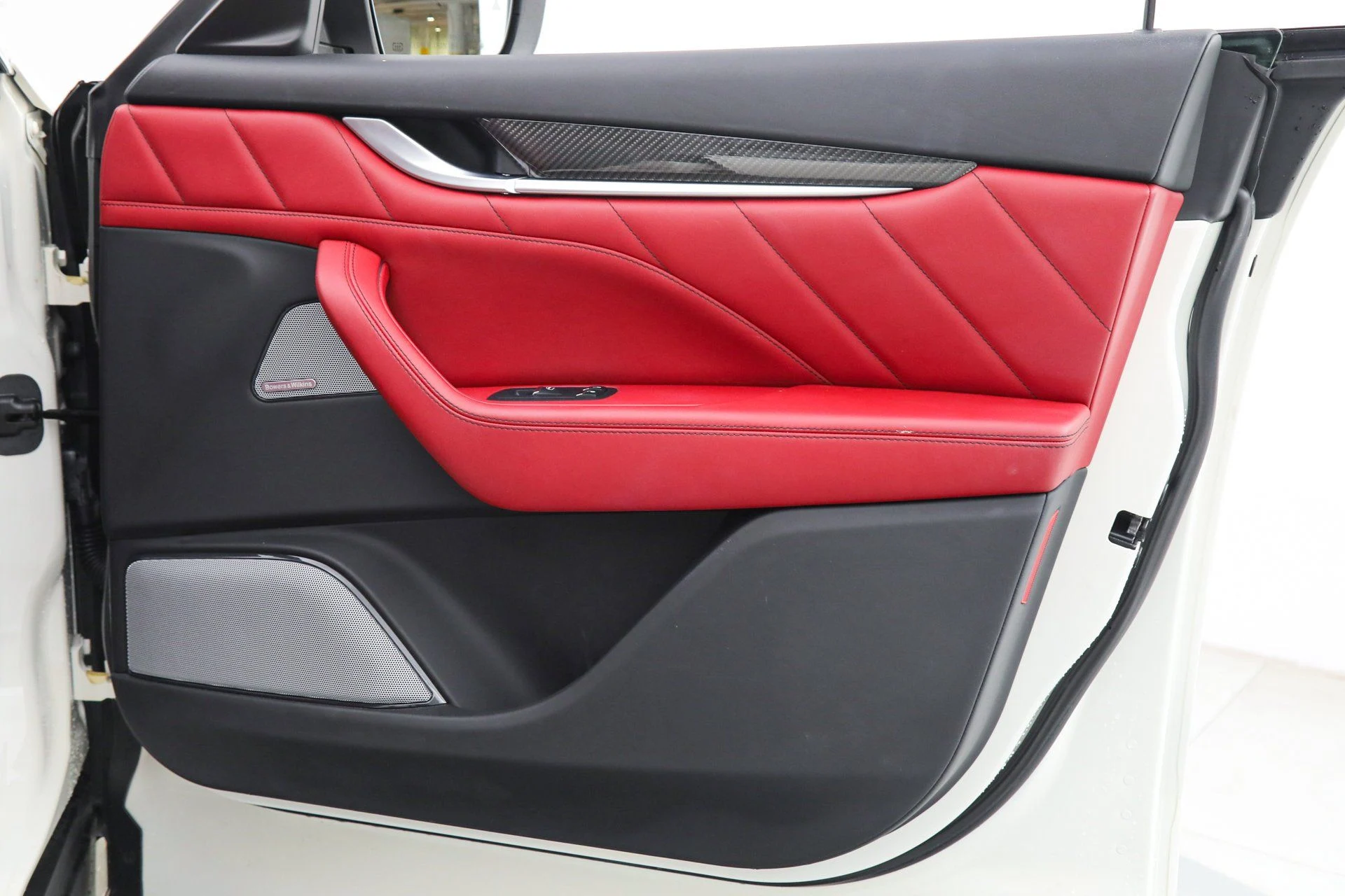 mph010_3886904198_915b28292c0615ecb49a7f14ba9a3350_12e8a12f67