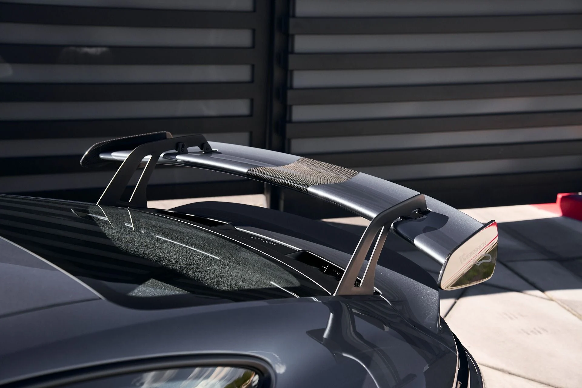 mph010_3891905187_Used_2025_Porsche_911_GT_3_1760569969_28ec7b2ff9