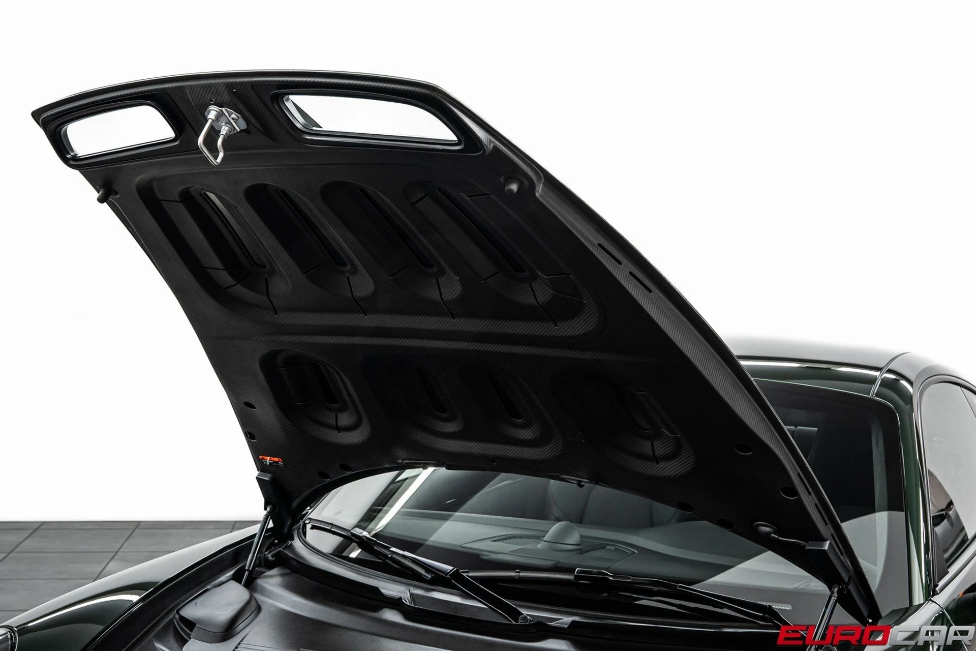 mph010_3893702533_image_11_81d4680259