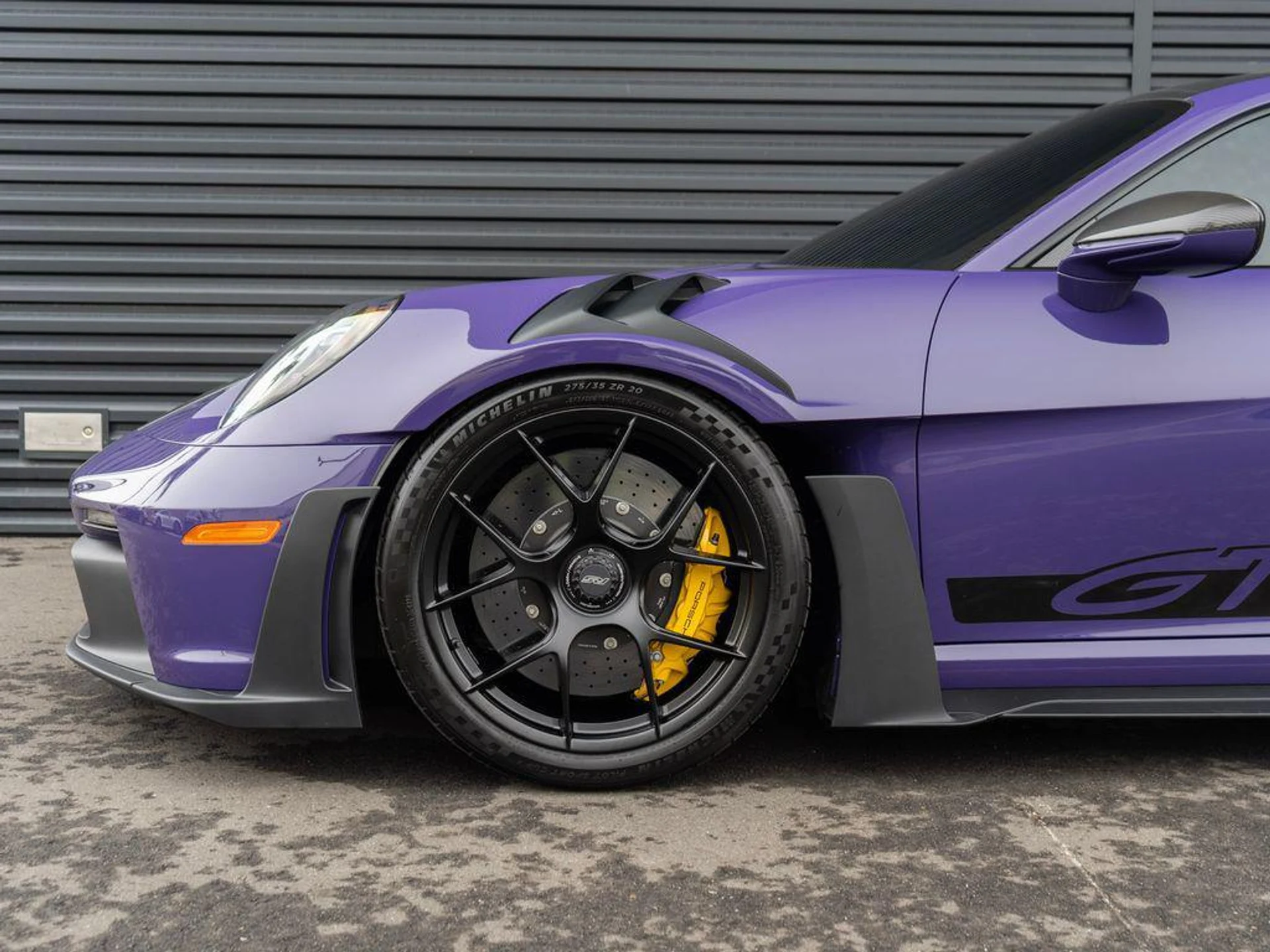 mph010_3893779476_m_T8lqs_MGWO_Ek8u2esn_Zrn_Yp_ZDOQ_fbd19402ab