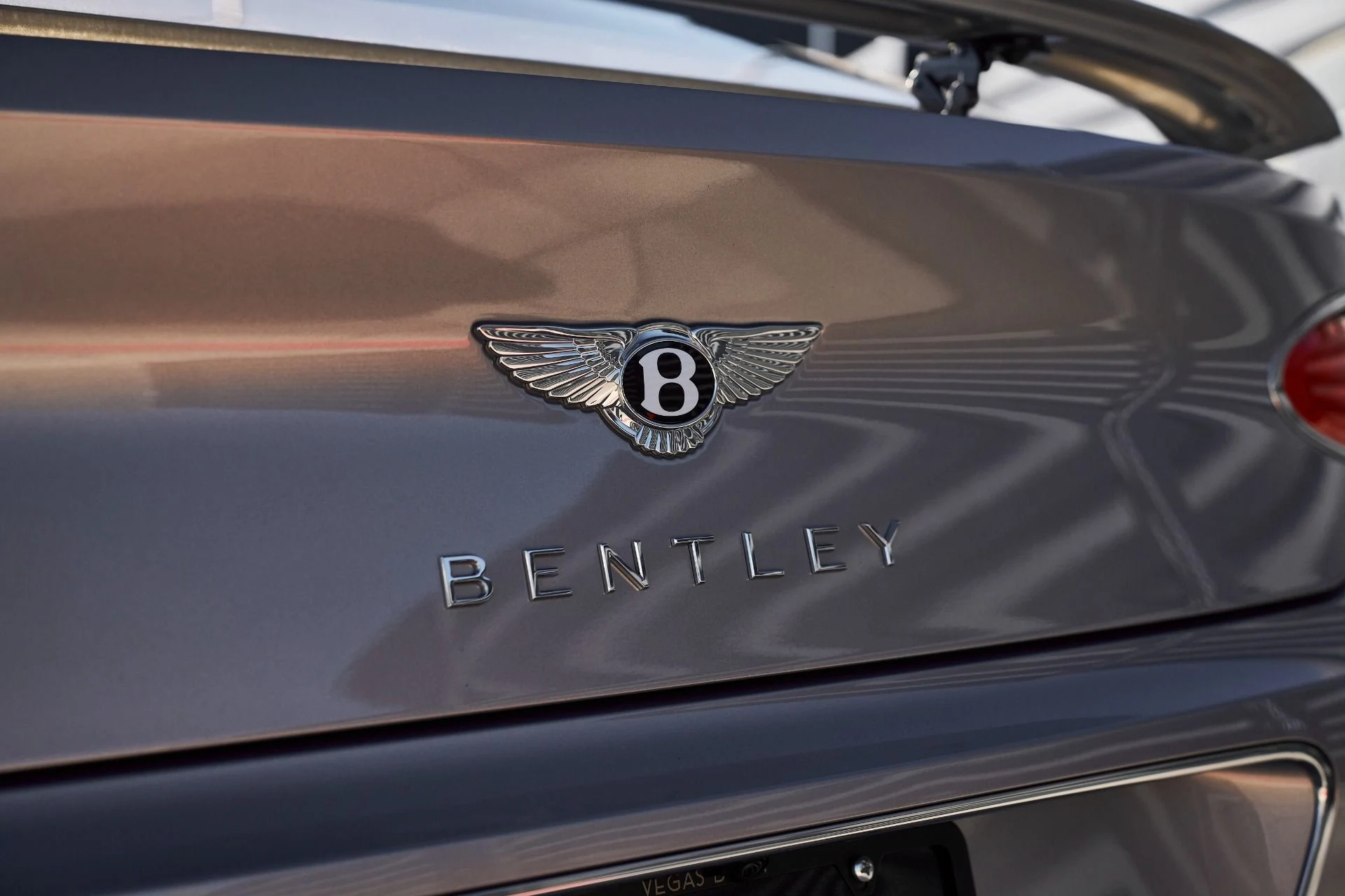 mph010_3893794740_Used_2023_Bentley_Continental_GT_Azure_1764903544_df9fc4a7e6