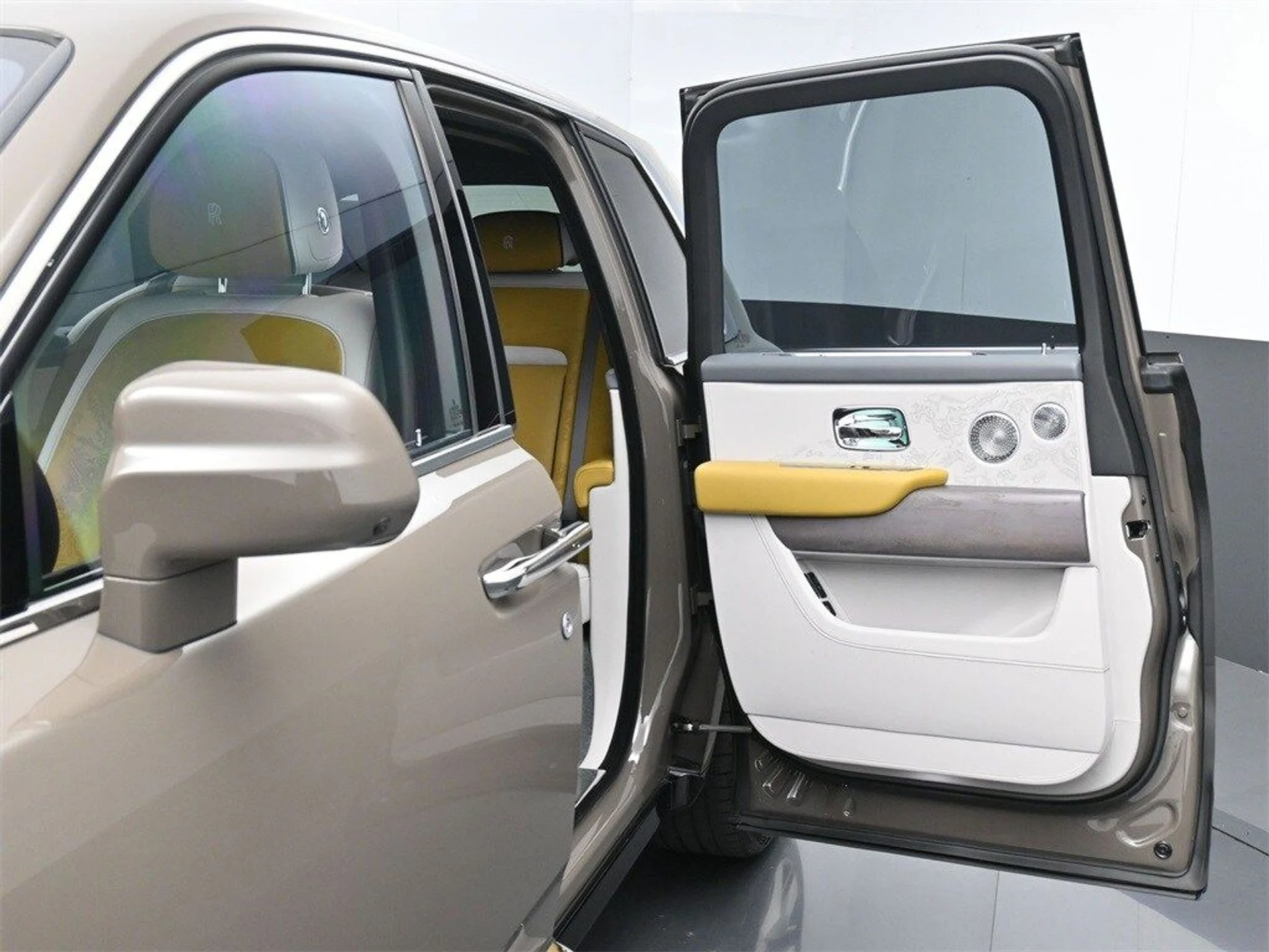 mph010_3893893558_8767086d8ee6f20fb49c6a74fb6d0672x_b2db2c2697