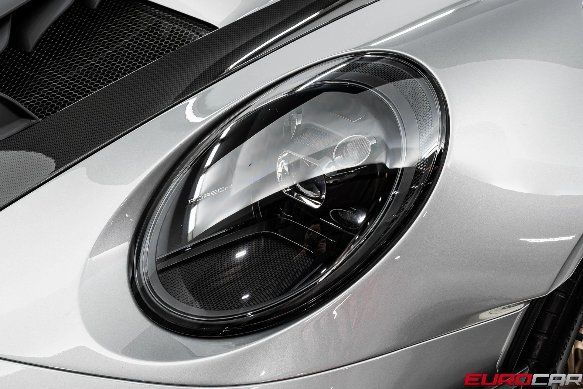 mph010_3901542290_image_11_4105351f48