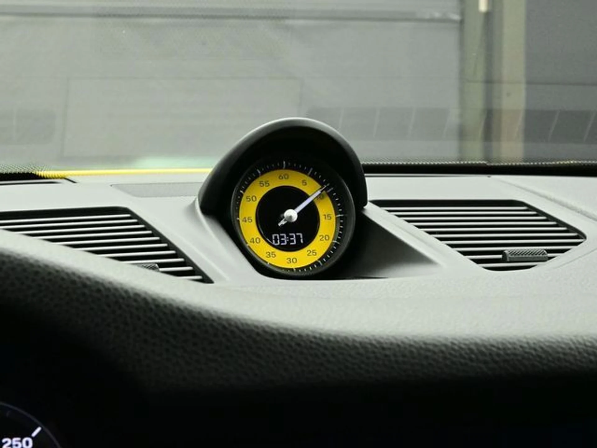 mph010_3911606947_51588ee5d4ce8e853702f195a2764f4ex_559ae9417c