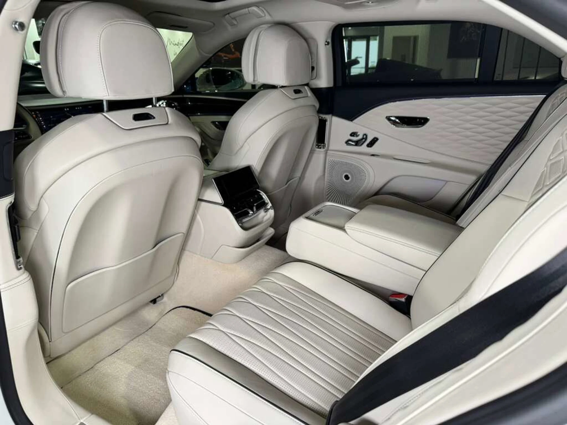 mph010_391195526_06633da646bb711475c11b87c1586079_bff7fc2161