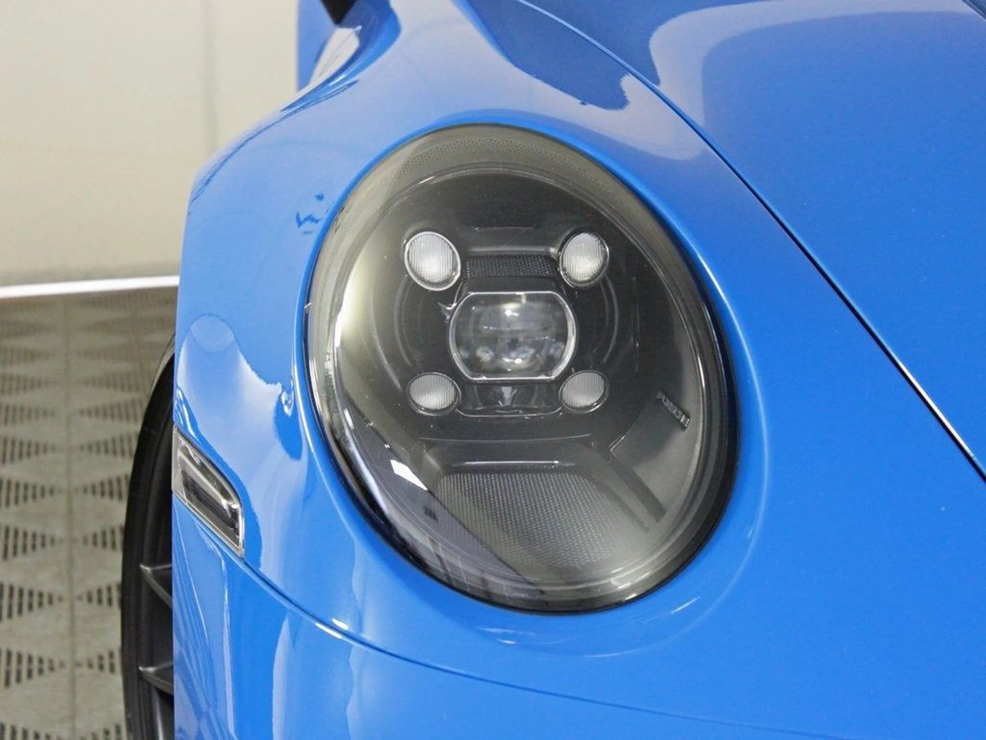 mph010_3915375134_11_abd7fe1137