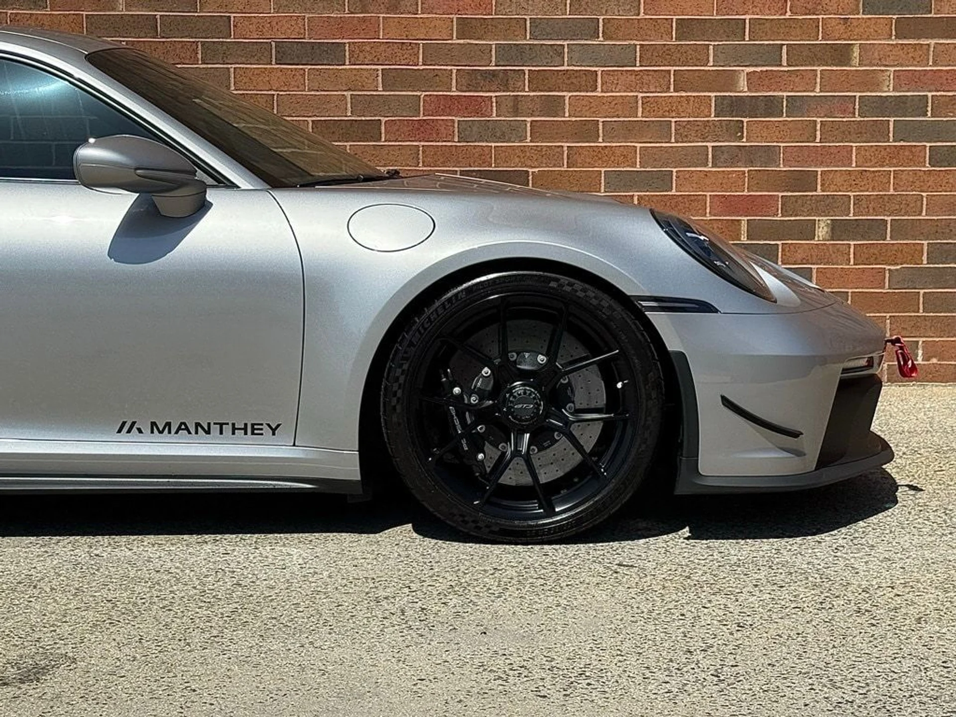 mph010_3919780886_68e7ccc8b17d71c7a91c61be4e4ea182x_5e3bbdab0a