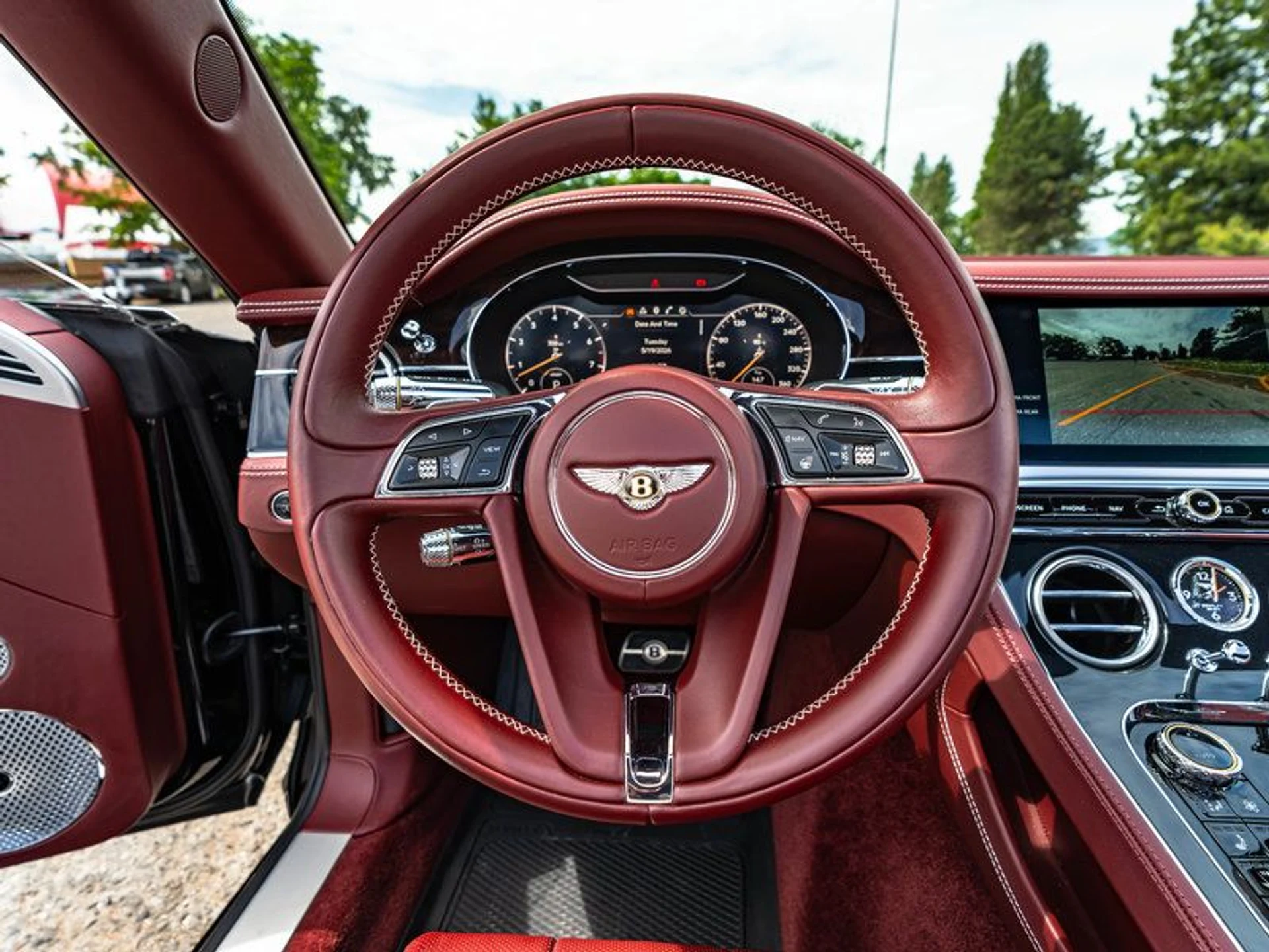 mph010_3933310493_38334218_03677_2020_bentley_continental_gt_convertible_011_a32902b1bf