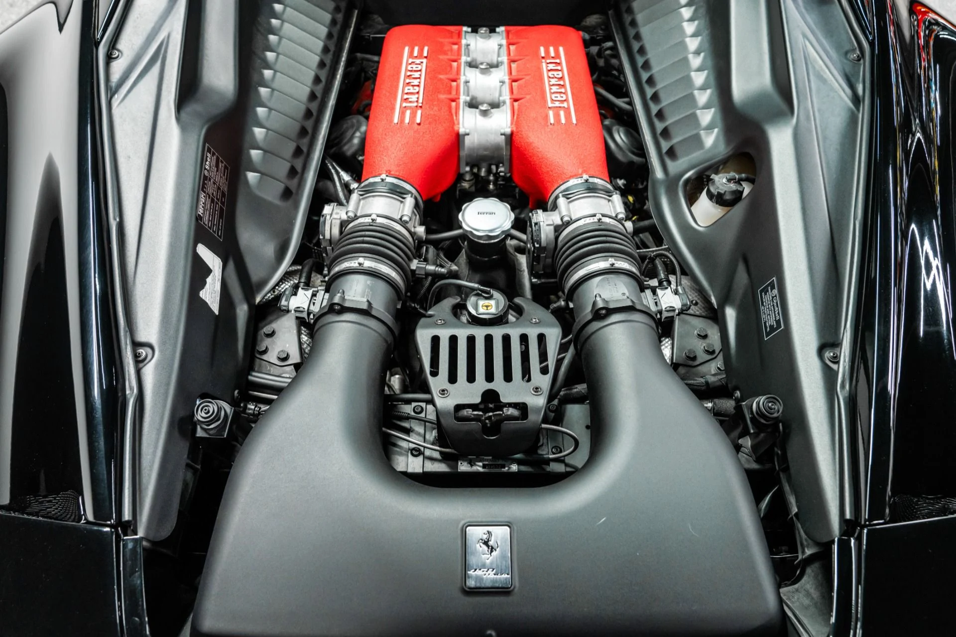 mph010_3937158573_Used_2012_Ferrari_458_Italia_Daytona_Seats_Forged_Wheels_Contrast_Stitching_1768503869_4055477654