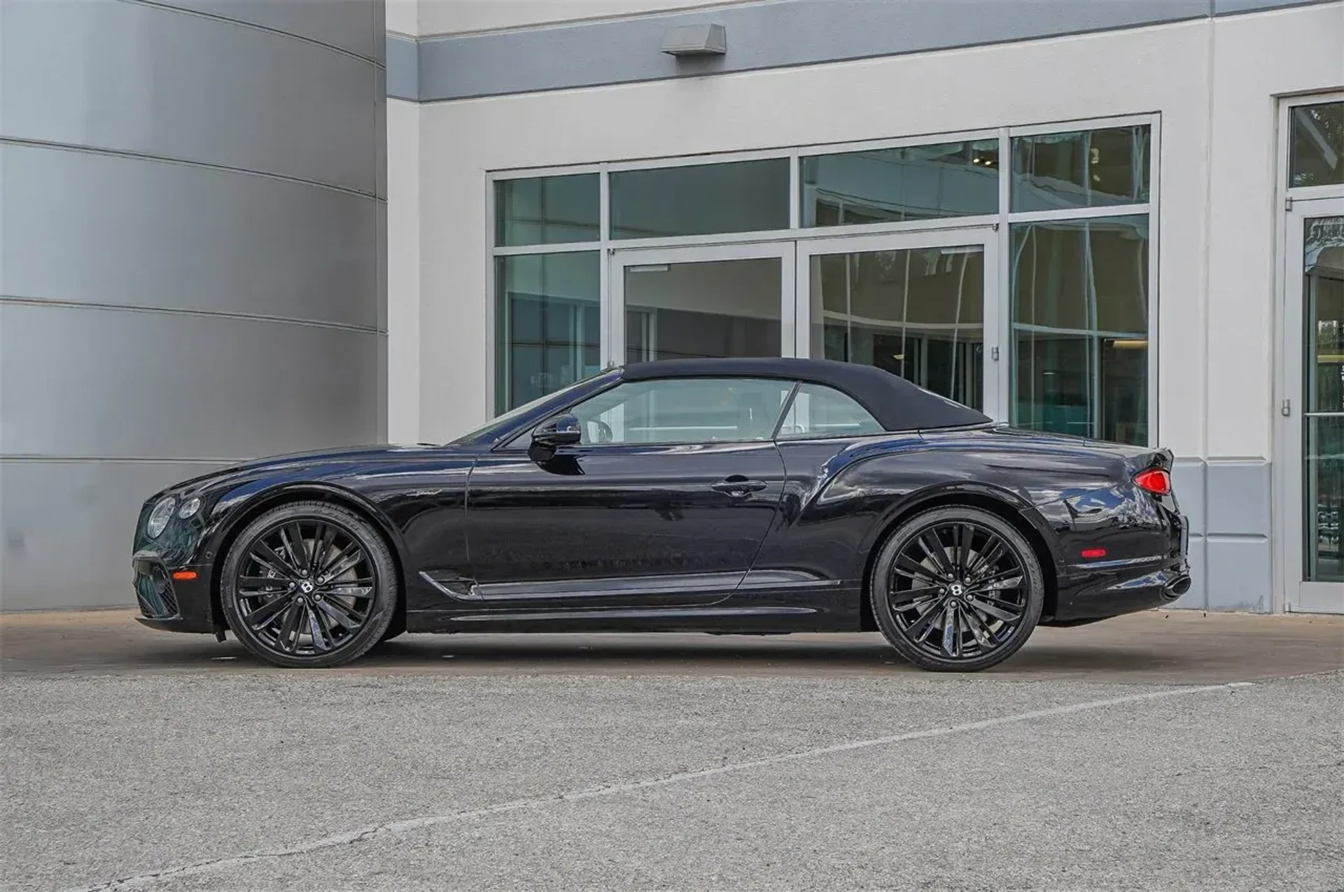 mph010_3939653423_d61699a98c614fd580741cfb18f7a78b_242f15fa03