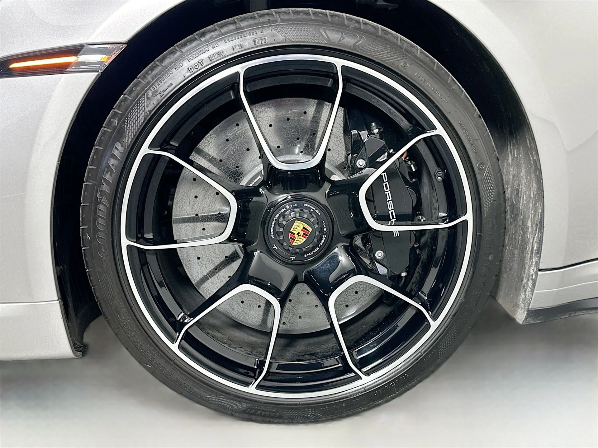 mph010_3944701213_92d443bab783a3023eb8c397d5d695ee_104d67f84f