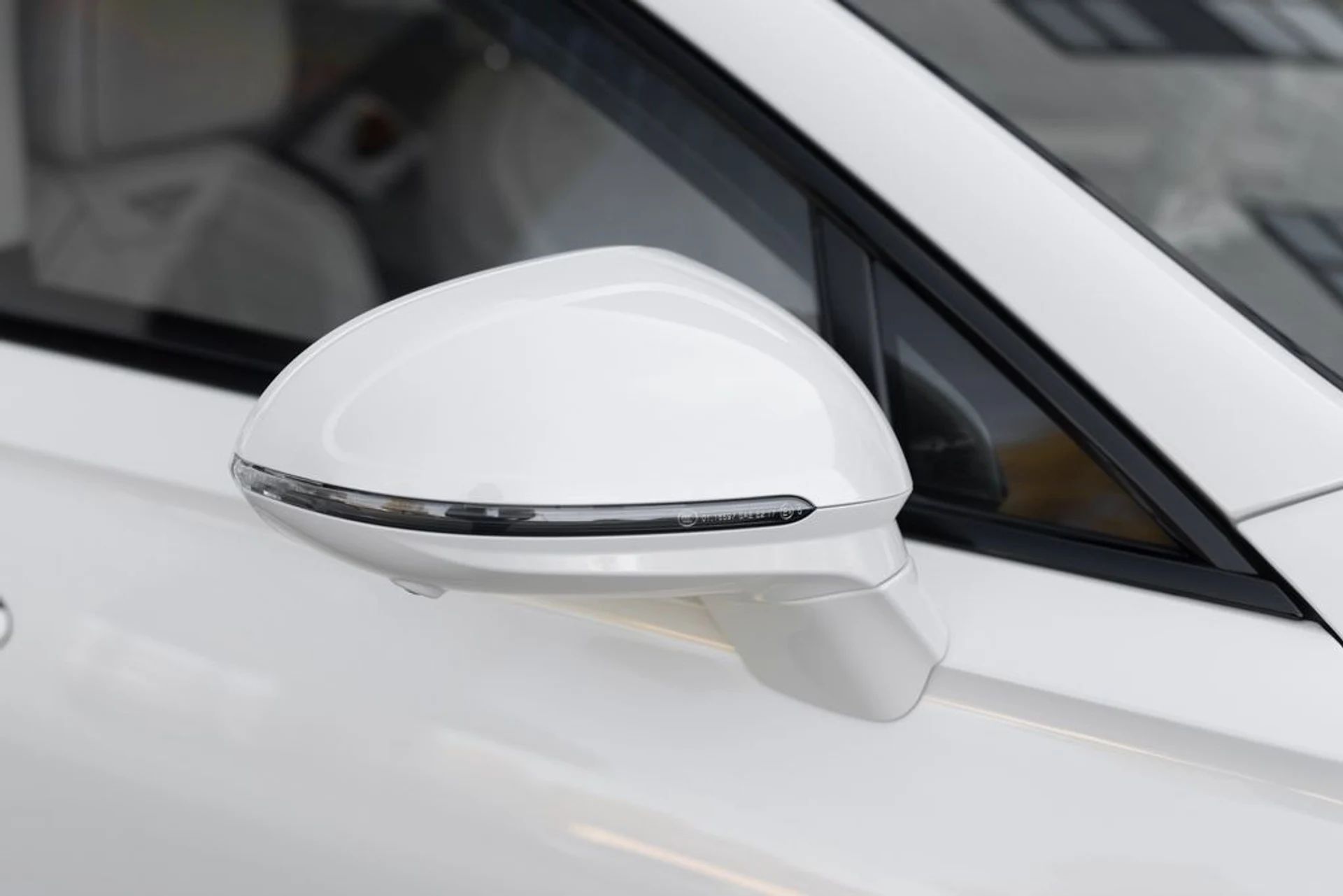 mph010_3946654491_3bec96cc9e7e16398a720d2c043be4a1x_5c66a51ddf