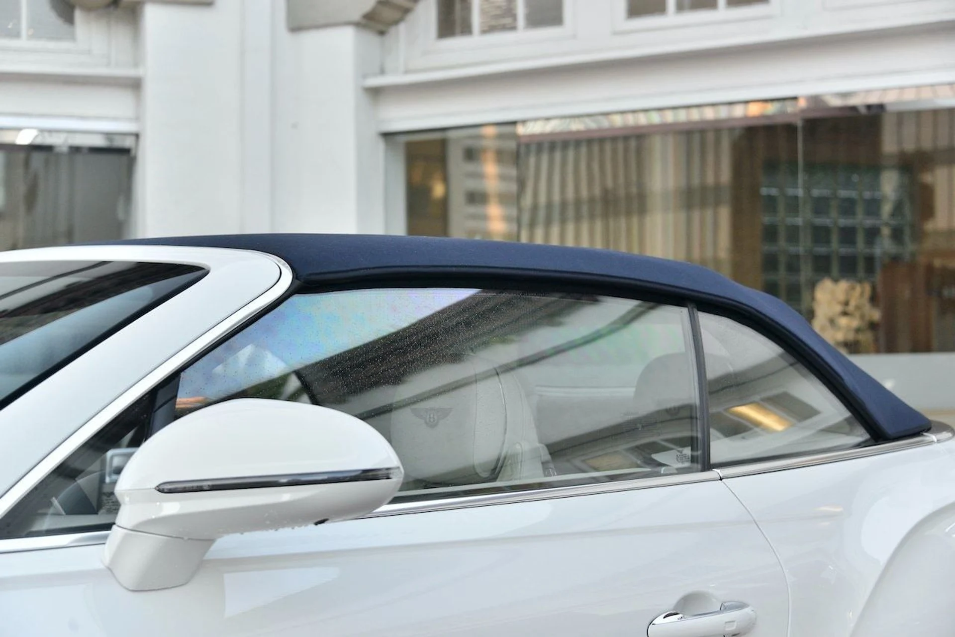 mph010_3953338041_a73afd765f661b2a67952d04ea684379x_c75e1fa7ec