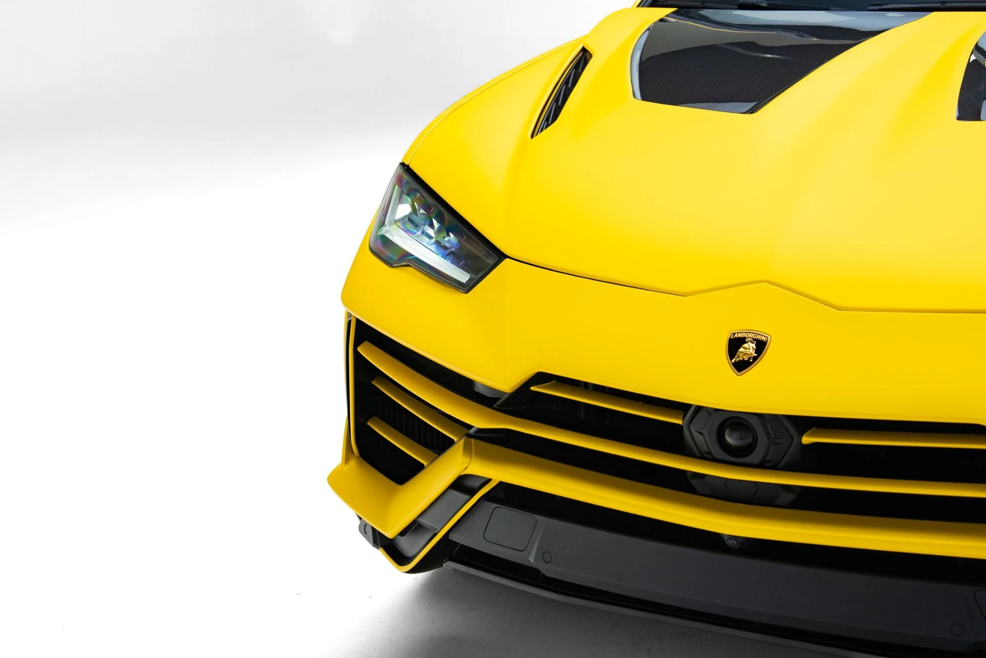mph010_395337048_Used_2024_Lamborghini_Urus_S_1778704805_b77ba72640