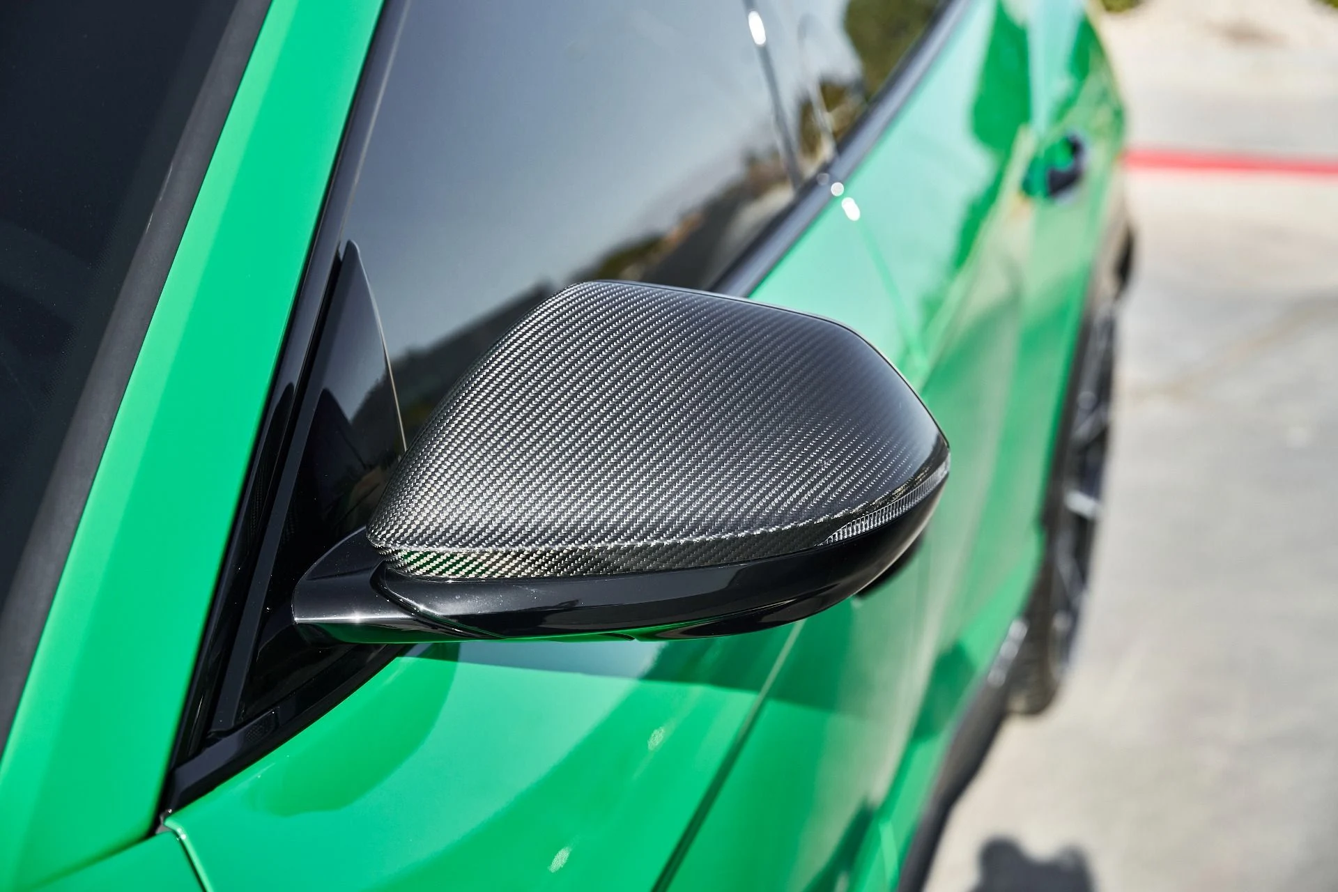 mph010_3960340486_Used_2024_Lamborghini_Urus_Performante_1770171820_336997b5e3