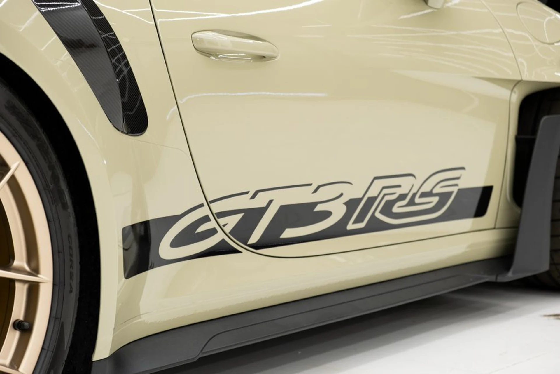 mph010_3962351075_656aea501d1b49a8a150efbf4920b0de_7008fe2aab