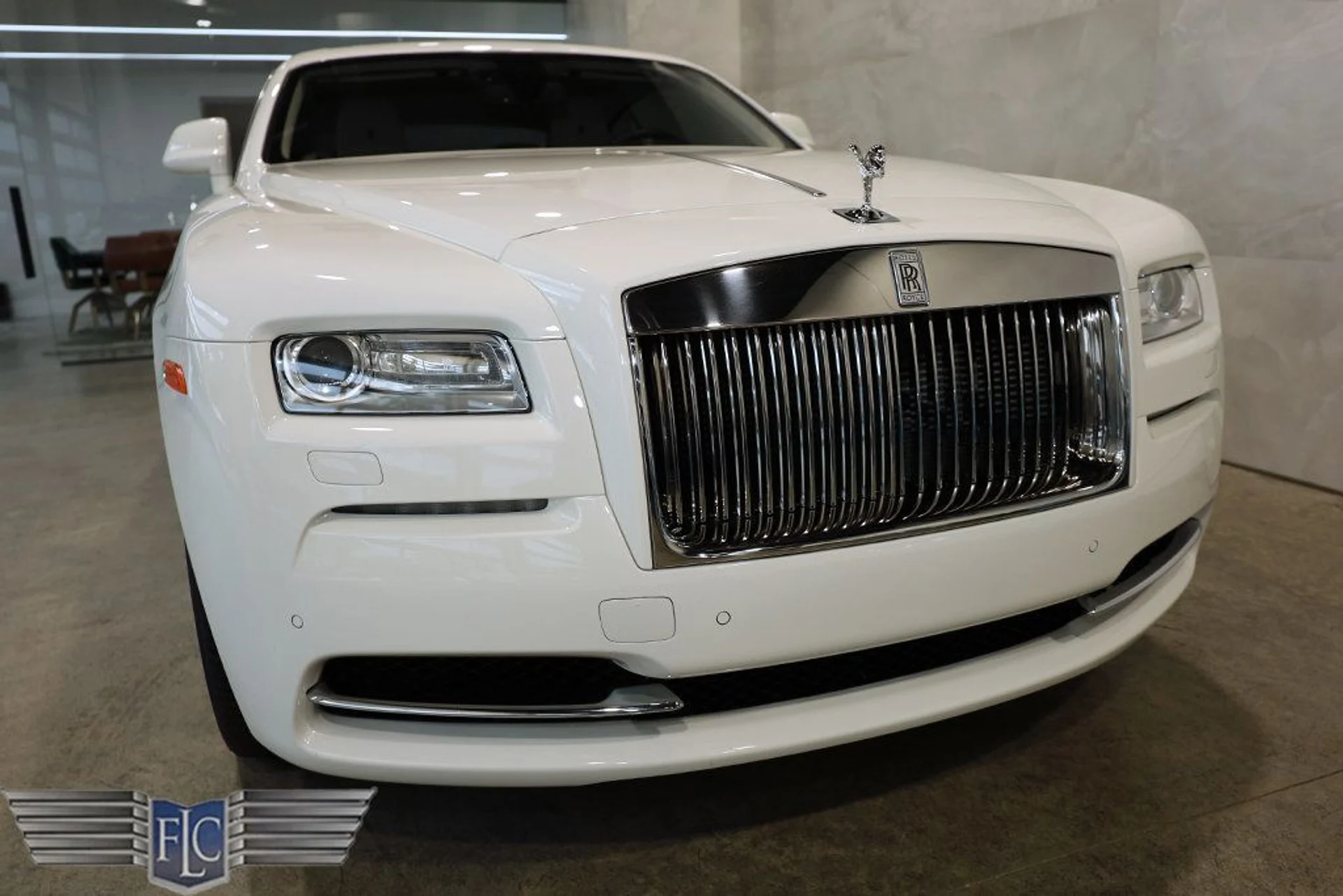 mph010_3964256352_used_2015_rolls_royce_wraith_2drcoupe_9689_22975127_11_1024_597249aca8