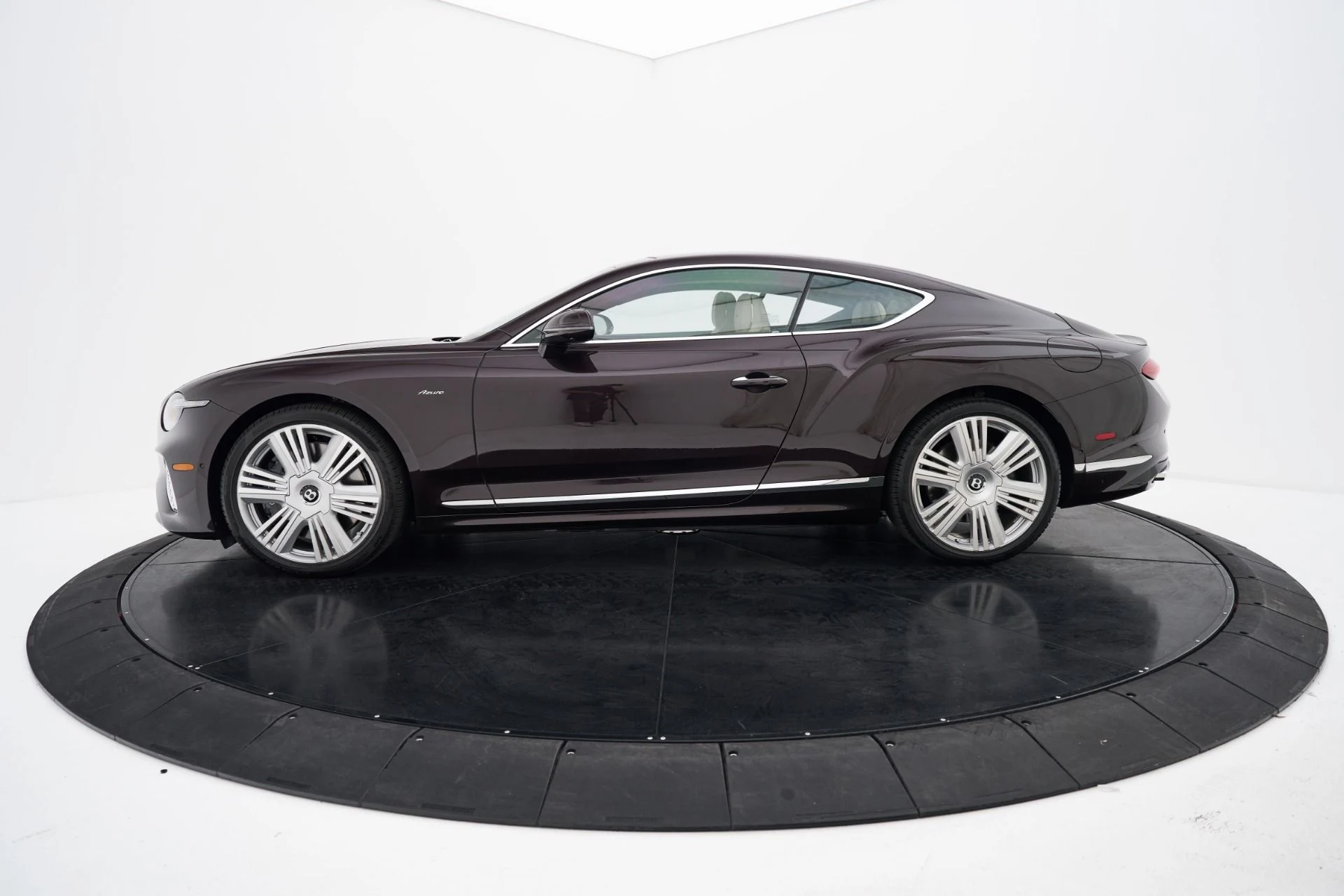 mph010_3968461908_Used_2026_Bentley_Continental_GT_V8_1792608724_605b25a009