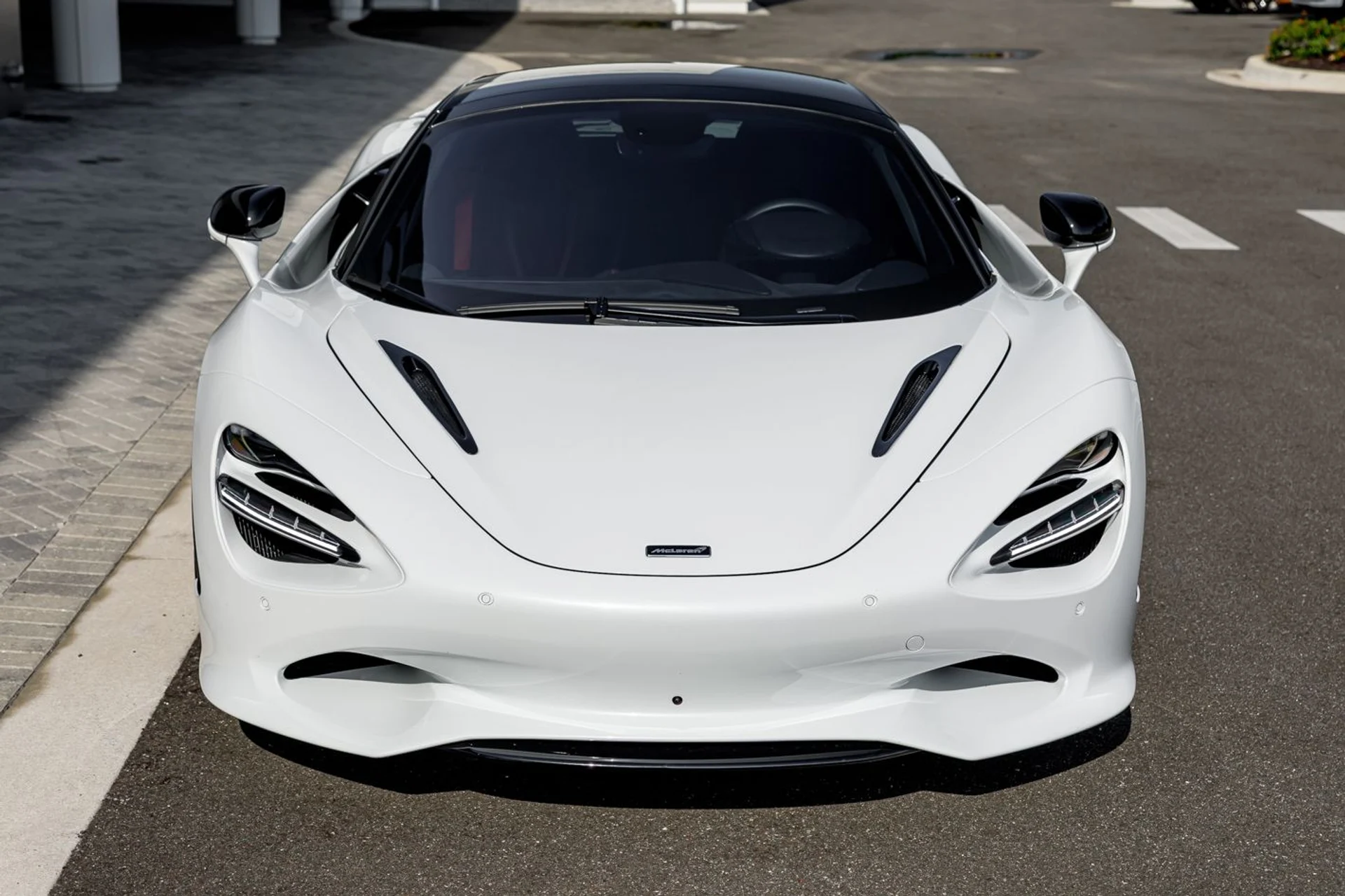 mph010_39765709_Used_2024_Mc_Laren_750_S_Spider_49482c61eb