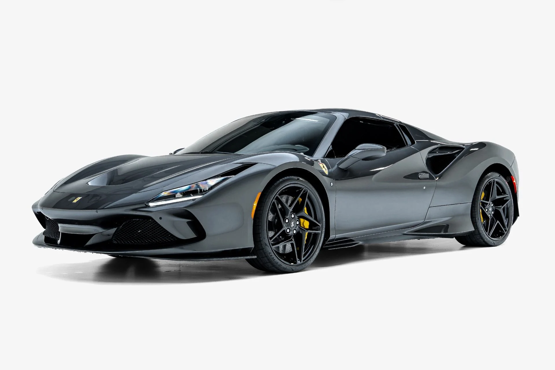 mph010_3976972726_Used_2022_Ferrari_F8_Spider_1792785072_ec4f926508