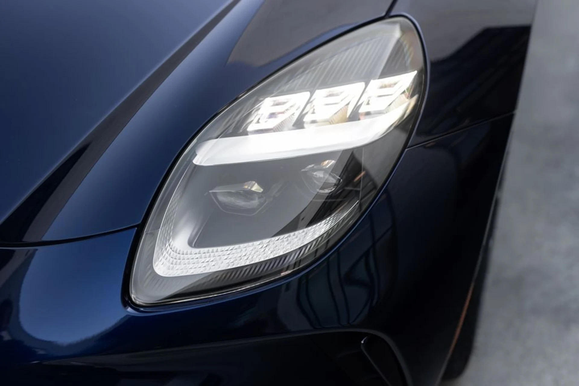 mph010_399625400_9556126b400d6809ae132cae14b79600x_89ceb2bf41