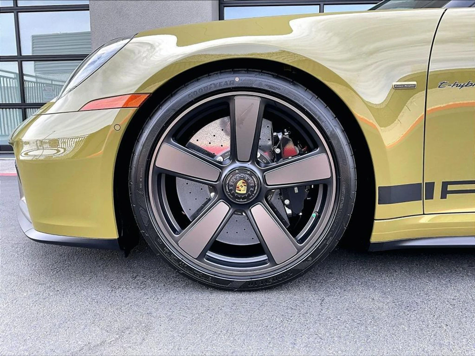 mph010_4007610874_j2g_T_Rr_T_Sq_YSI_CEN_2_B09p_O_Huxp_Y_2eeac4c225