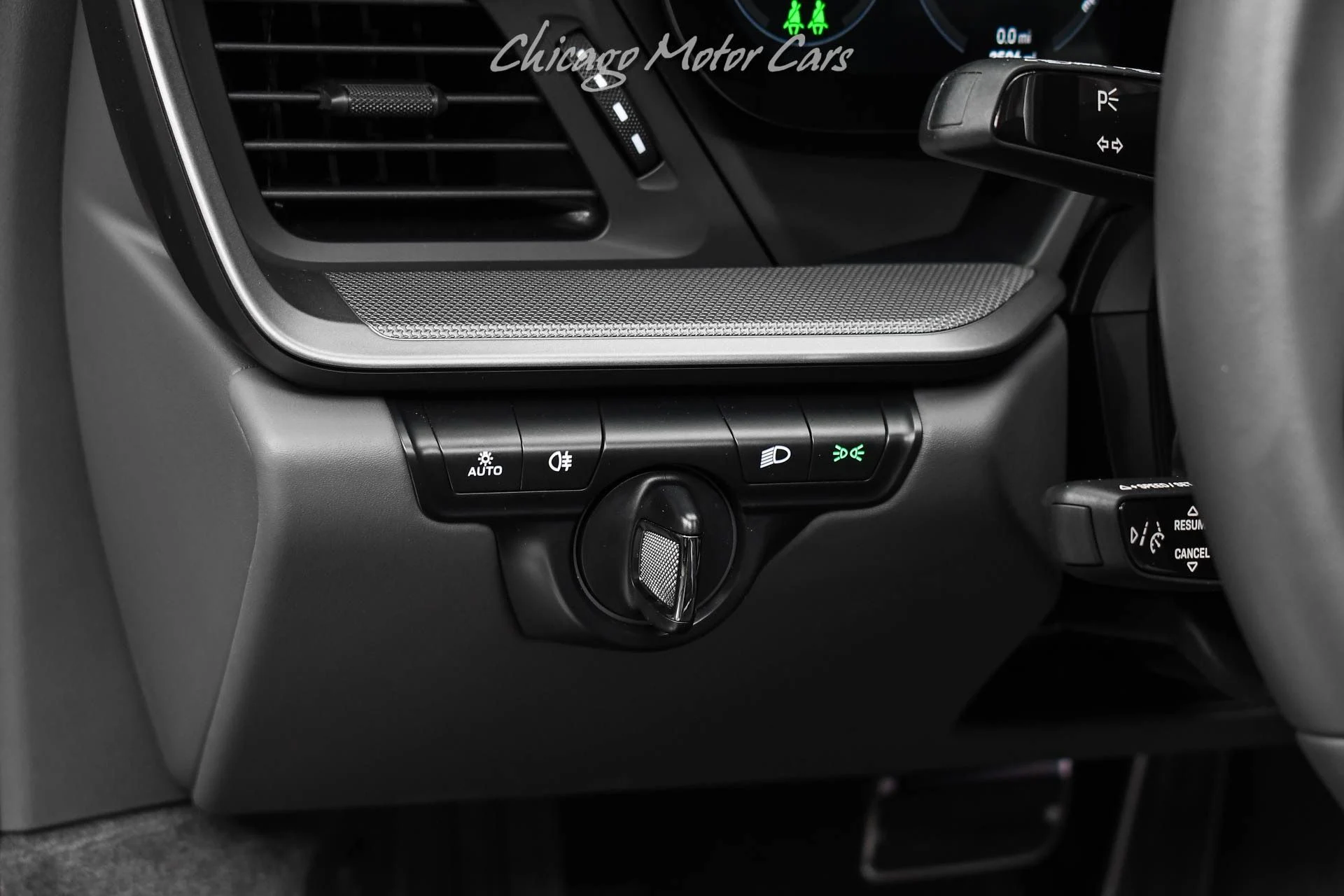 mph010_4012123802_12342_p11_l_109cbc92f3