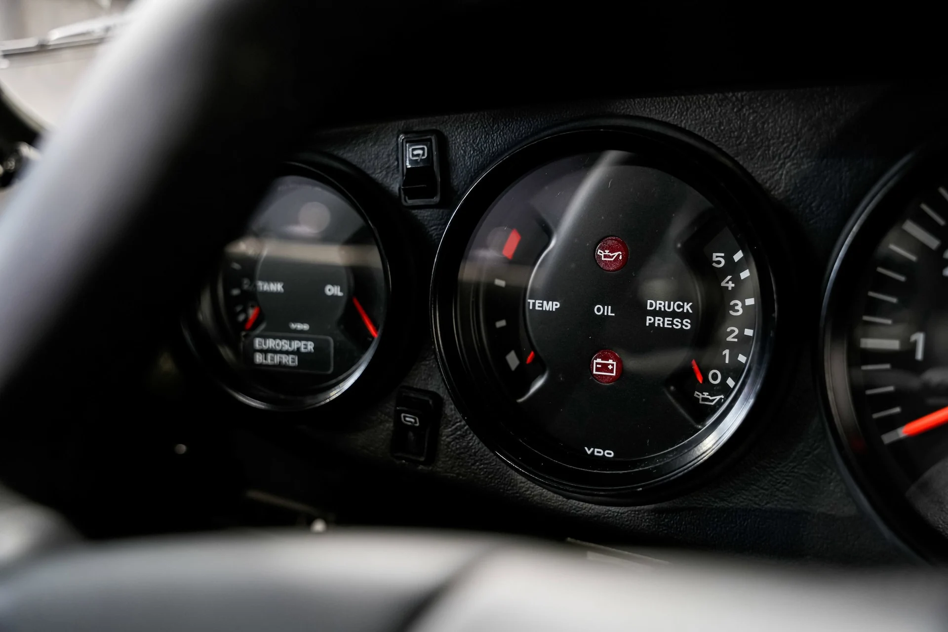 mph010_401514114_04019cde257375499d1947c6f8327ac8x_2948062ddc