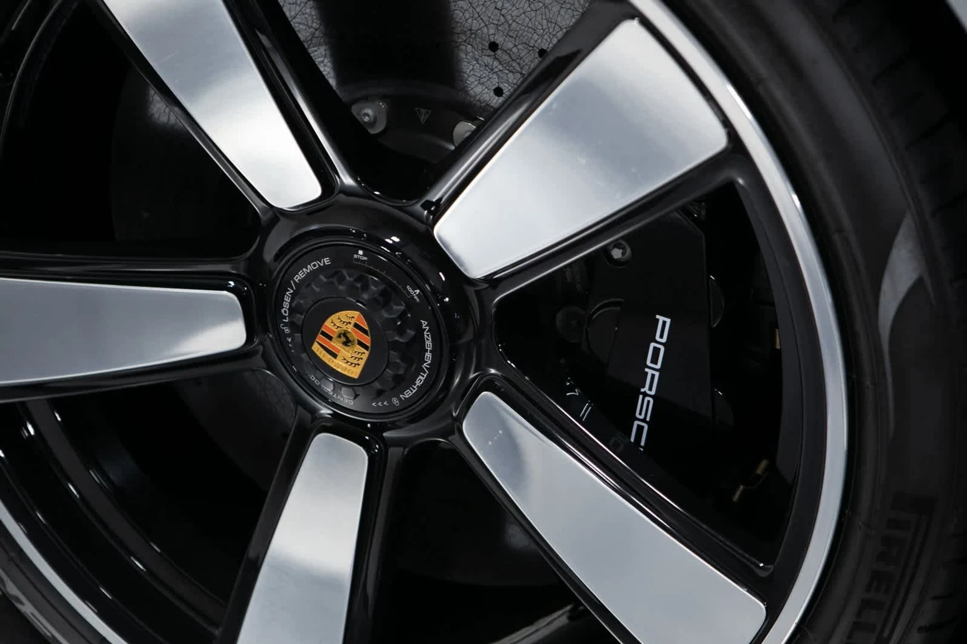 mph010_4015375449_663cdc7e9eb0cdc2c6c455154cf44cf4x_284dfda306