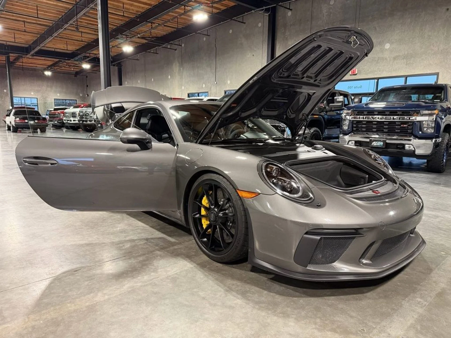 mph010_4020933932_bb82e141ba53c1553e5285451fec3a15_369e67c070