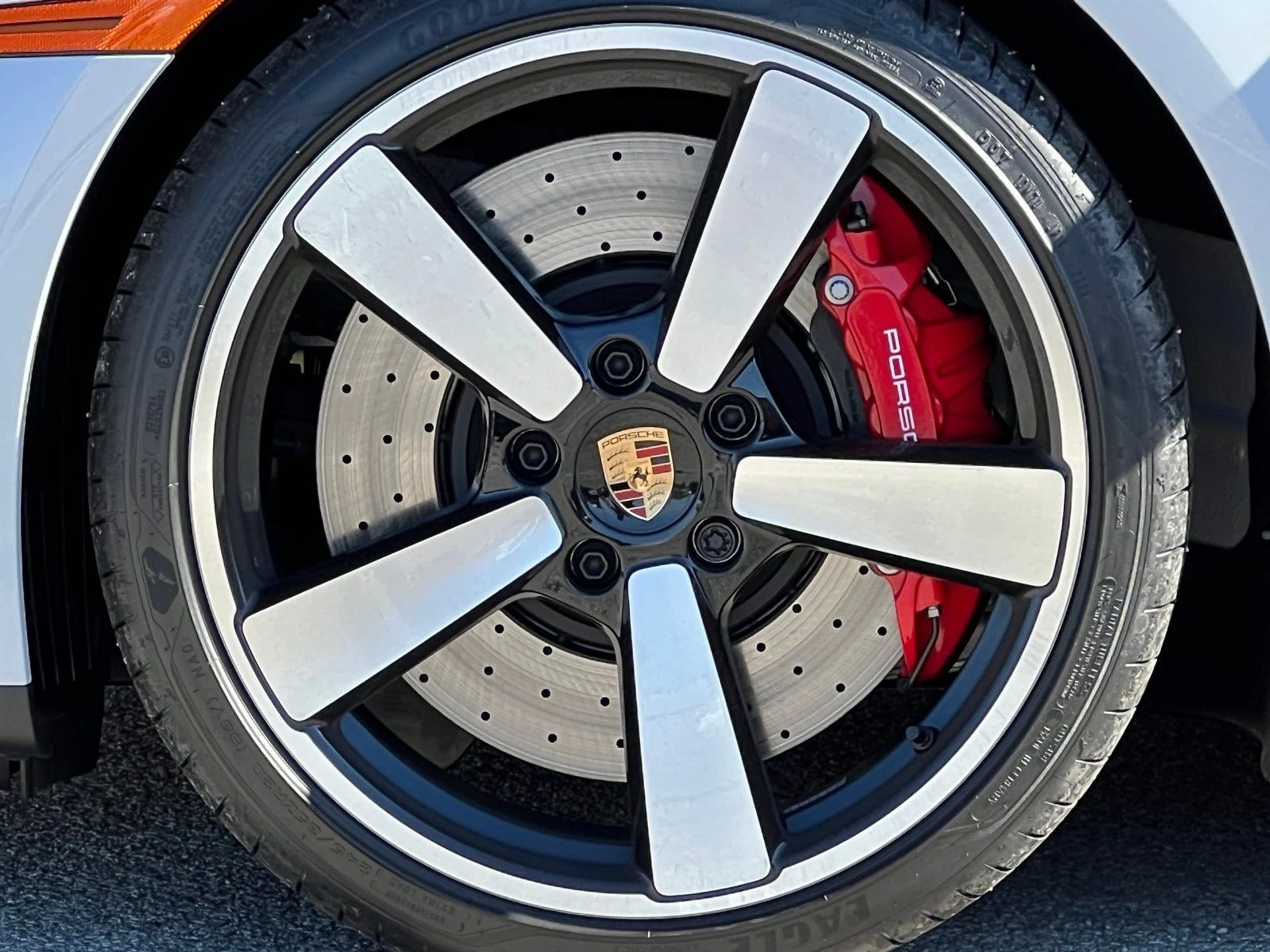 mph010_4030805158_6da77fb5f0e5f779c79131f83734ba1ex_d0092f933d