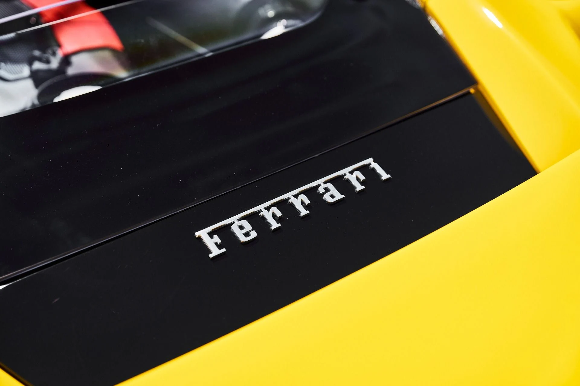 mph010_4031588587_Used_2021_Ferrari_F8_Tributo_Base_1774742984_a4e4af6ec5