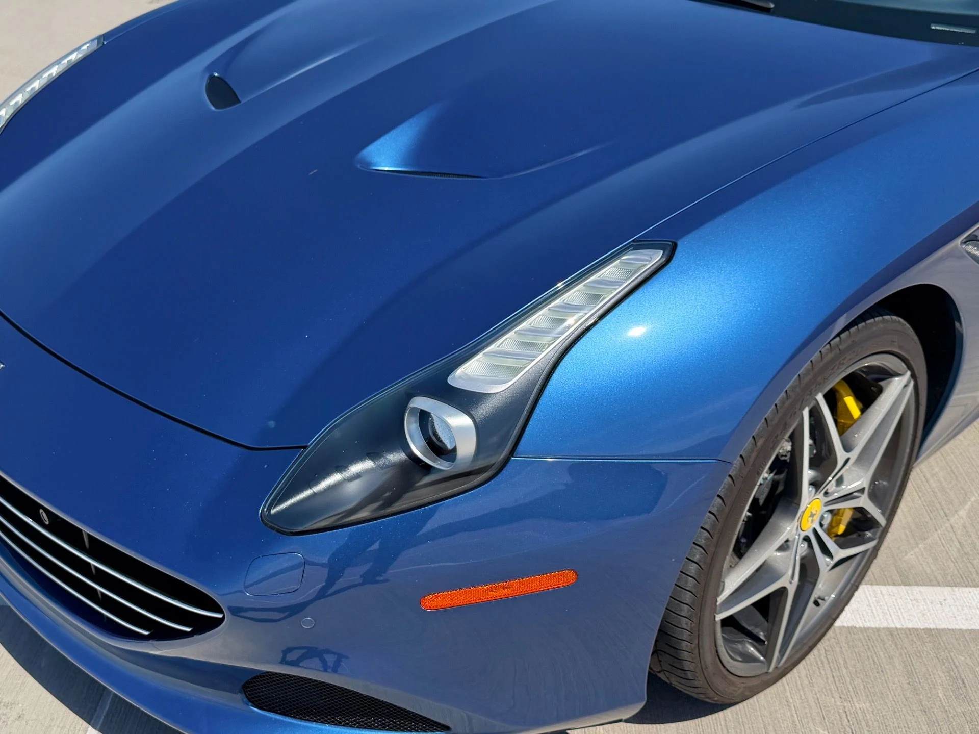 mph010_4033520856_Used_2015_Ferrari_California_T_1787790993_971d57a845