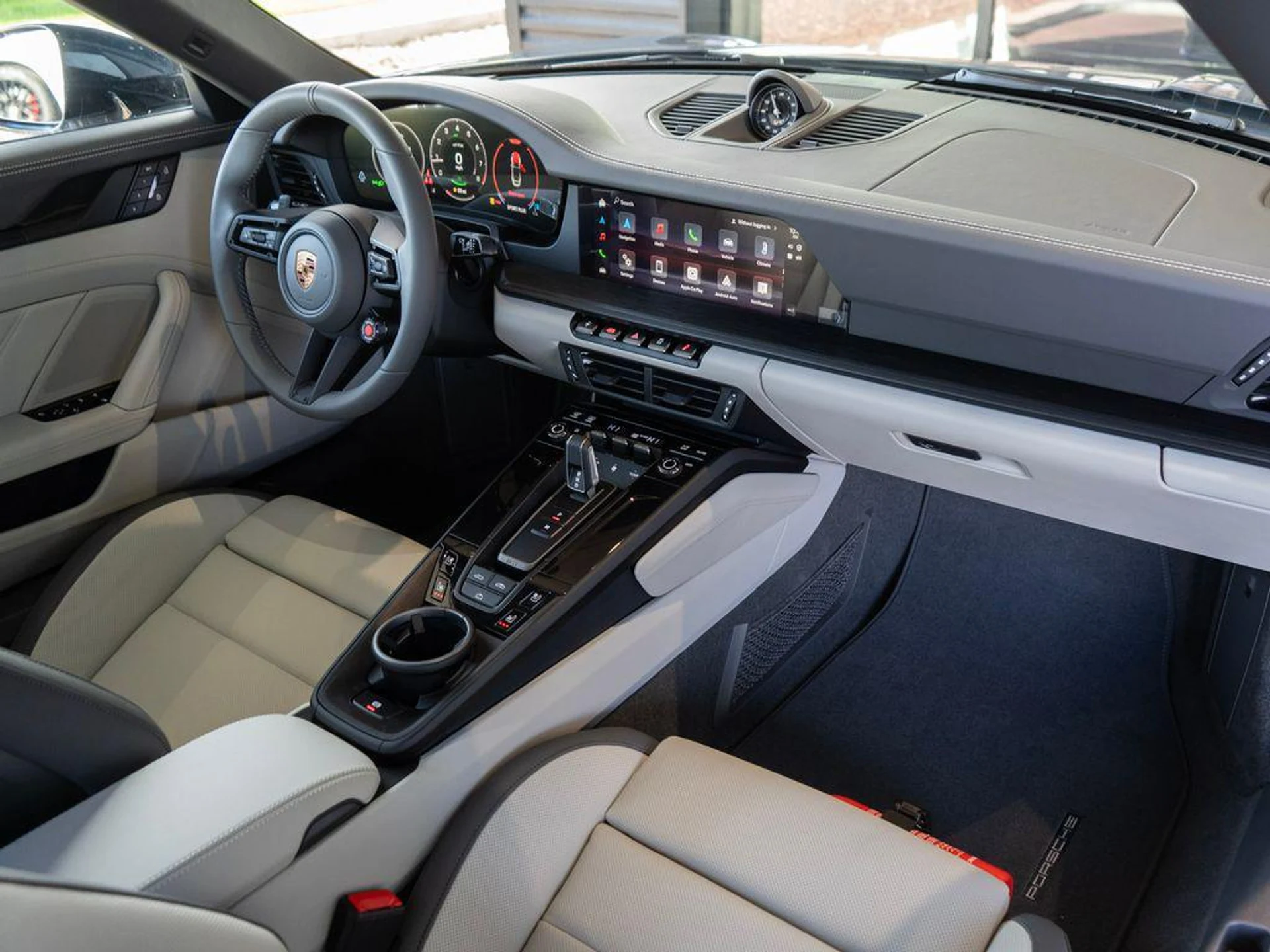 mph010_4034571821_t_Naxky_Kqhly9l_Azq_Q_J3_HA_Ww_PM_0_dd246f80db