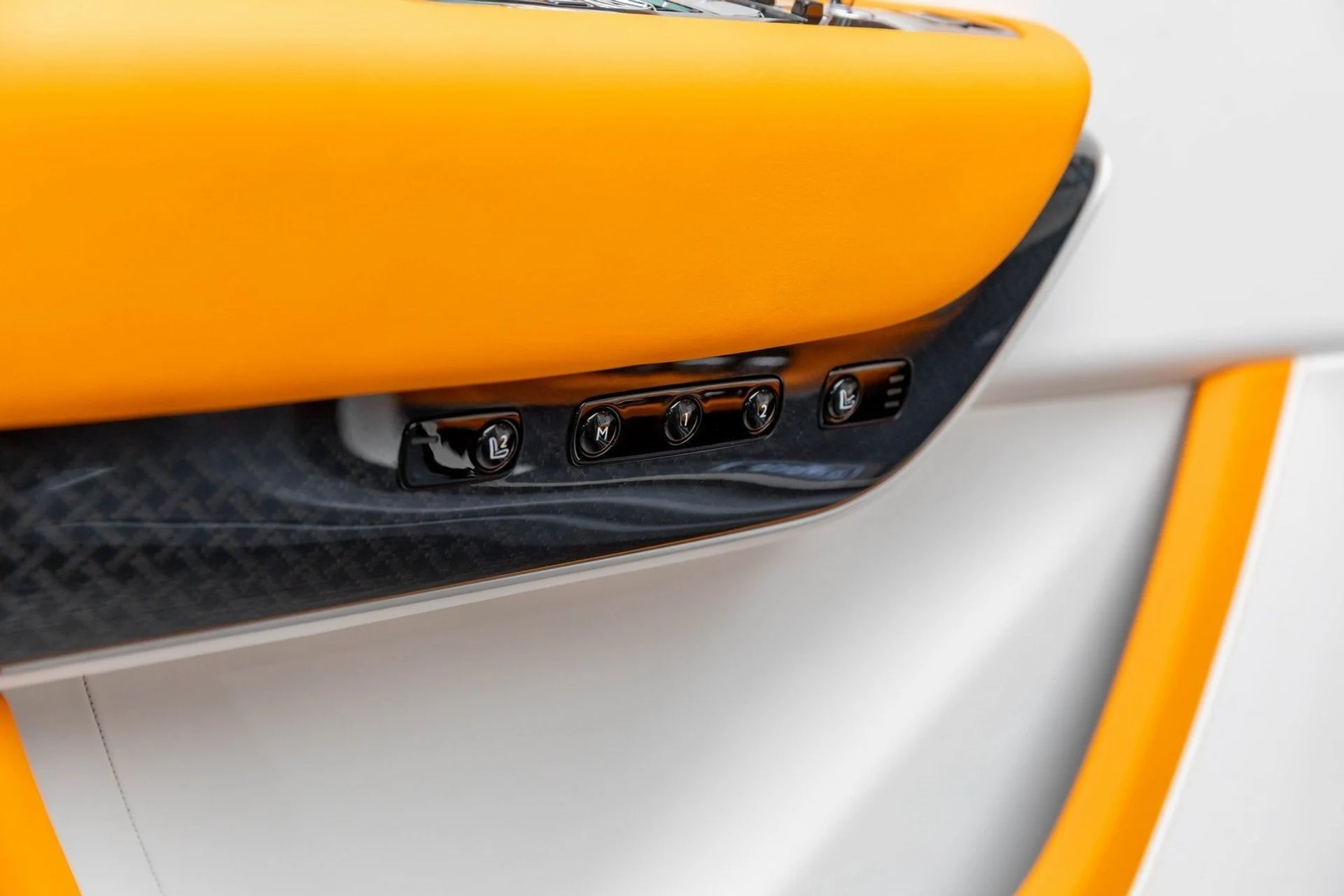 mph010_40459095_11_f7d14ecc0e