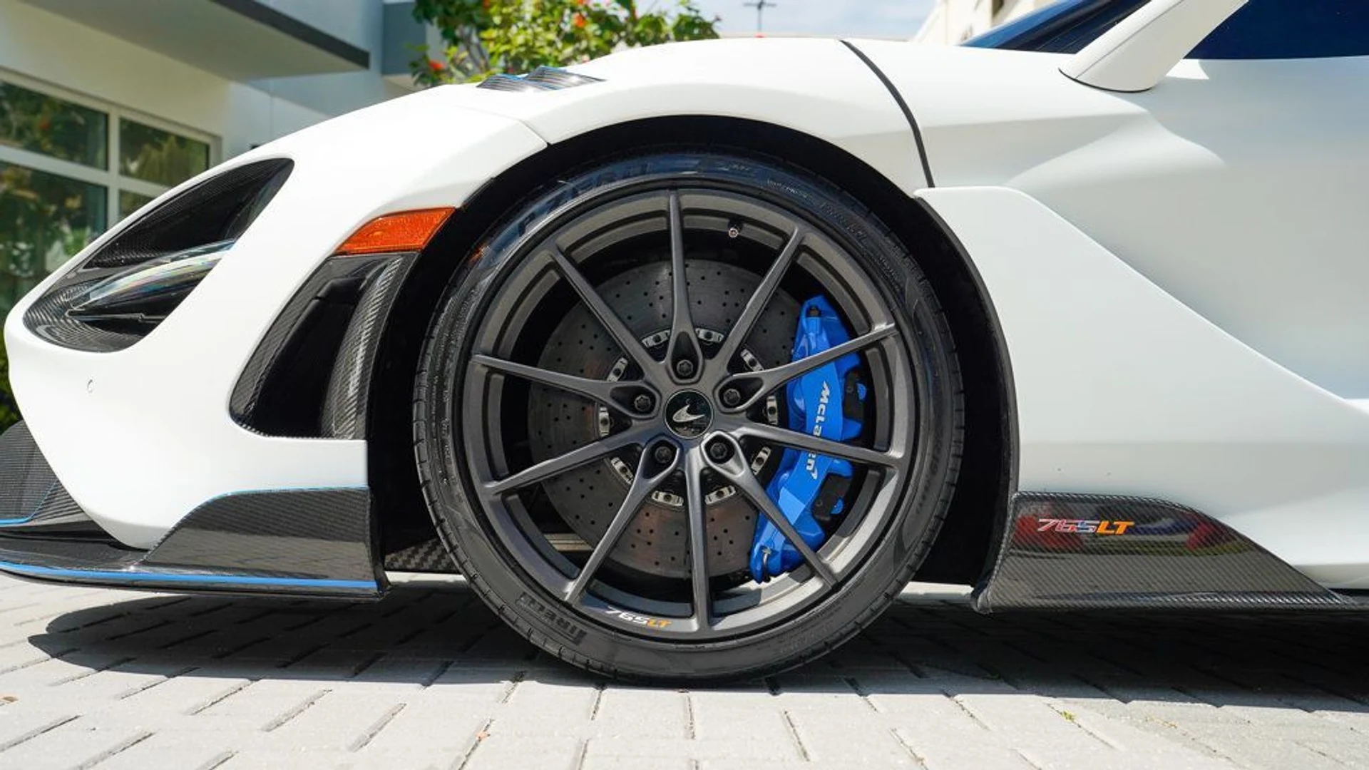 mph010_4048042602_used_2021_mclaren_765lt_coupe_14354_22828181_11_1024_519eae3eaf