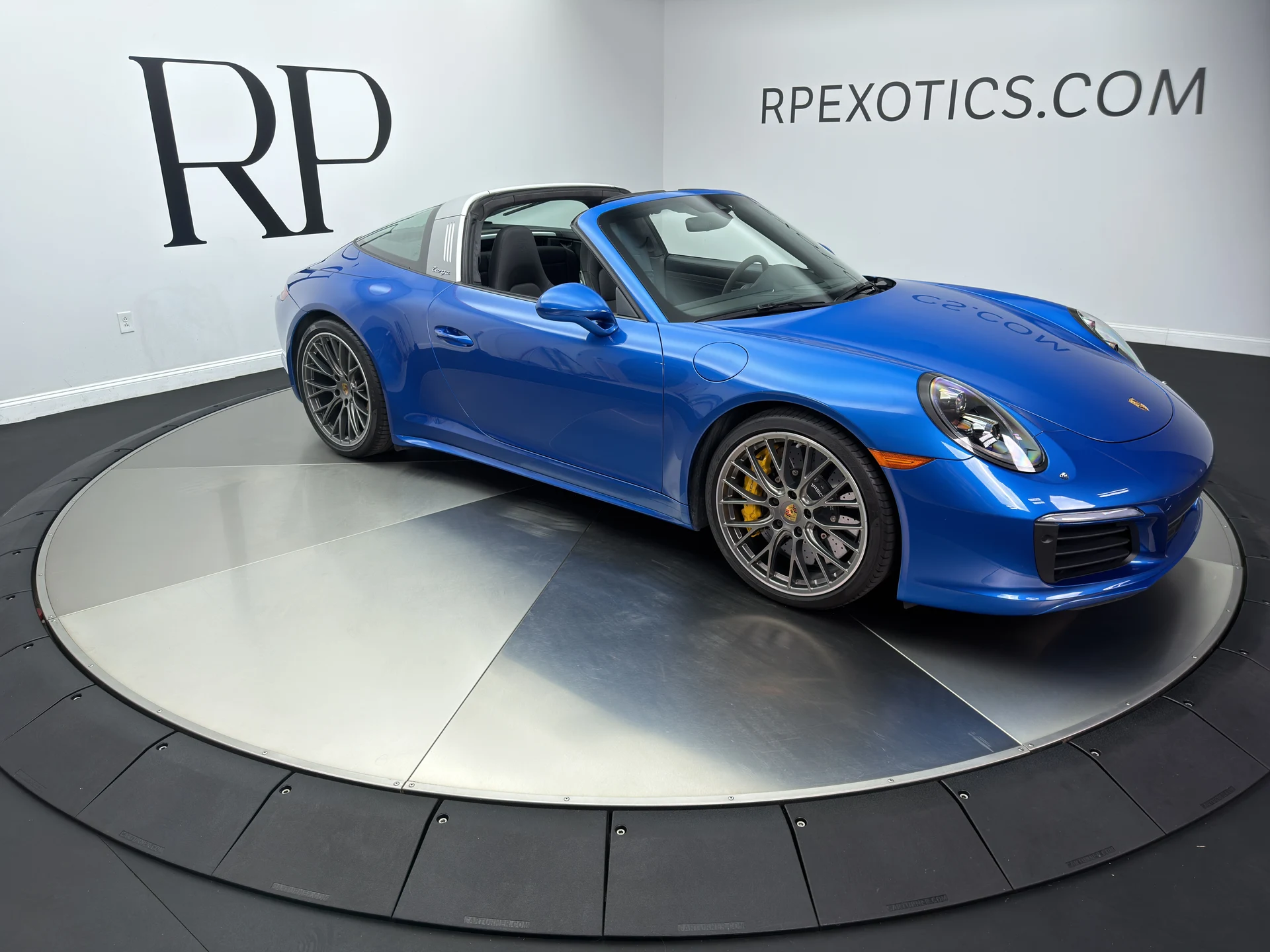 mph010_4048392319_RPA_3948_exterior_007_a86098e0ac