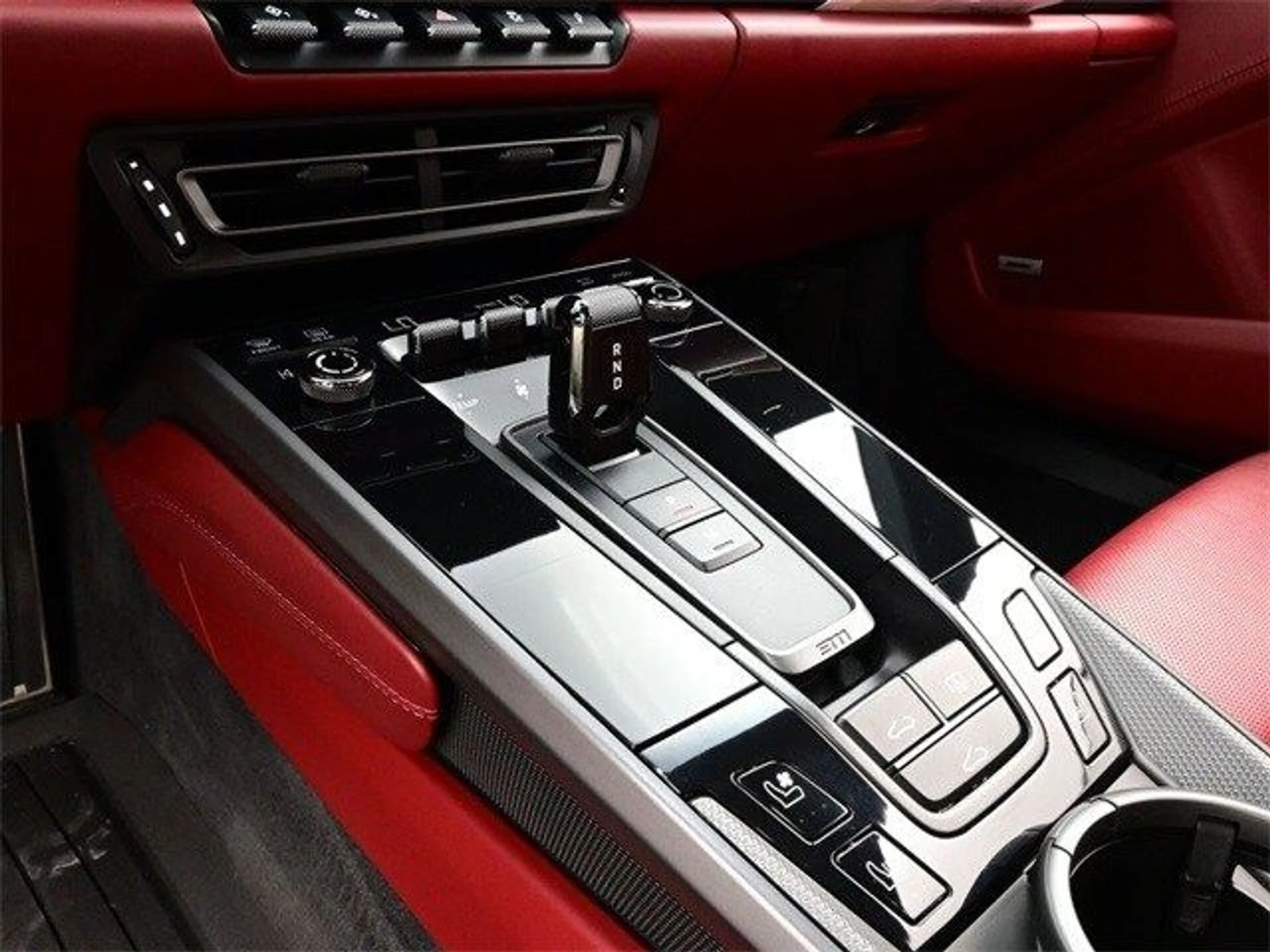 mph010_4058224941_43f92eeb9ba9df5497a5e0362b62c584x_d2b238fa90