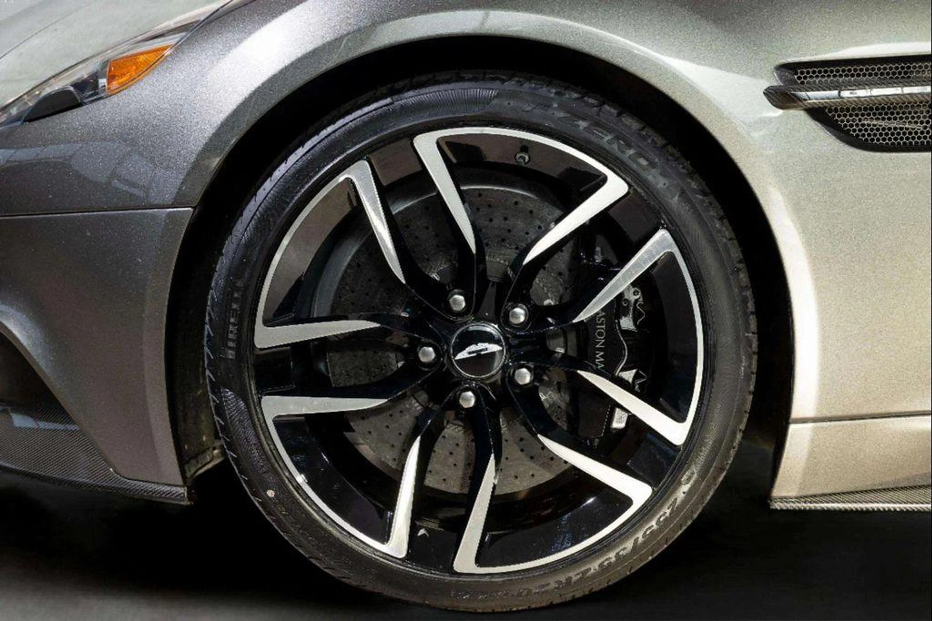 mph010_4080164236_Ahm_P_Luts_Er_Kr_QQ_8e1_TB_0_9r_WUI_2e36a4d732