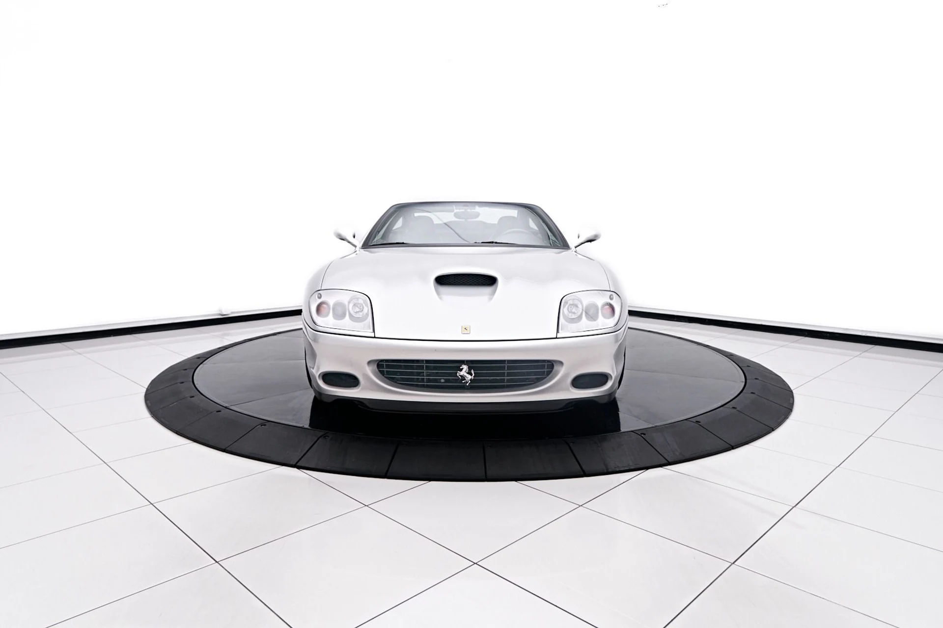 mph010_4088214163_Used_2002_Ferrari_575_M_Maranello_1747500970_3d6ea2ede7