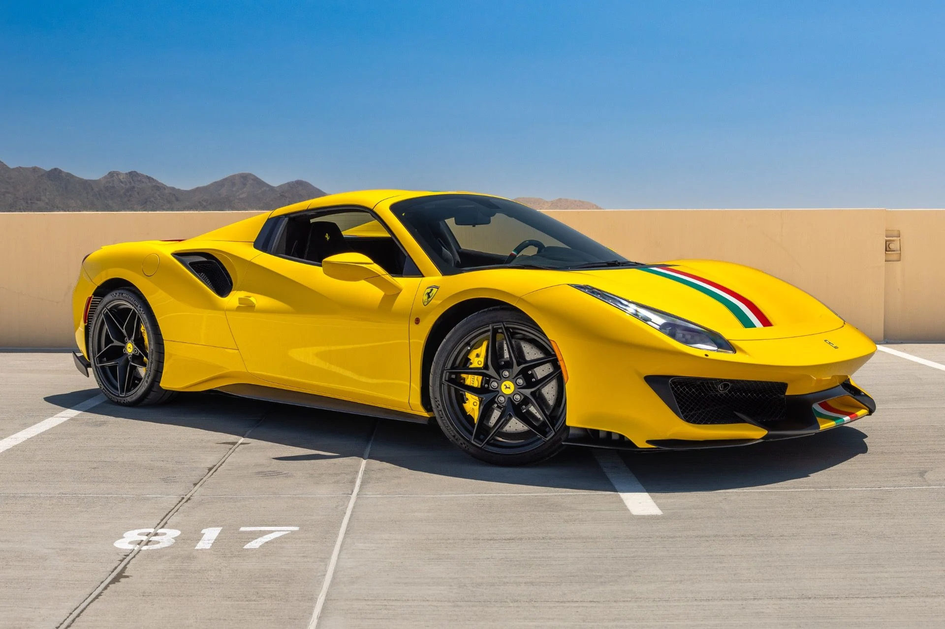 mph010_4090039317_Used_2020_Ferrari_488_Pista_Spider_1785218764_e878b1e4f7