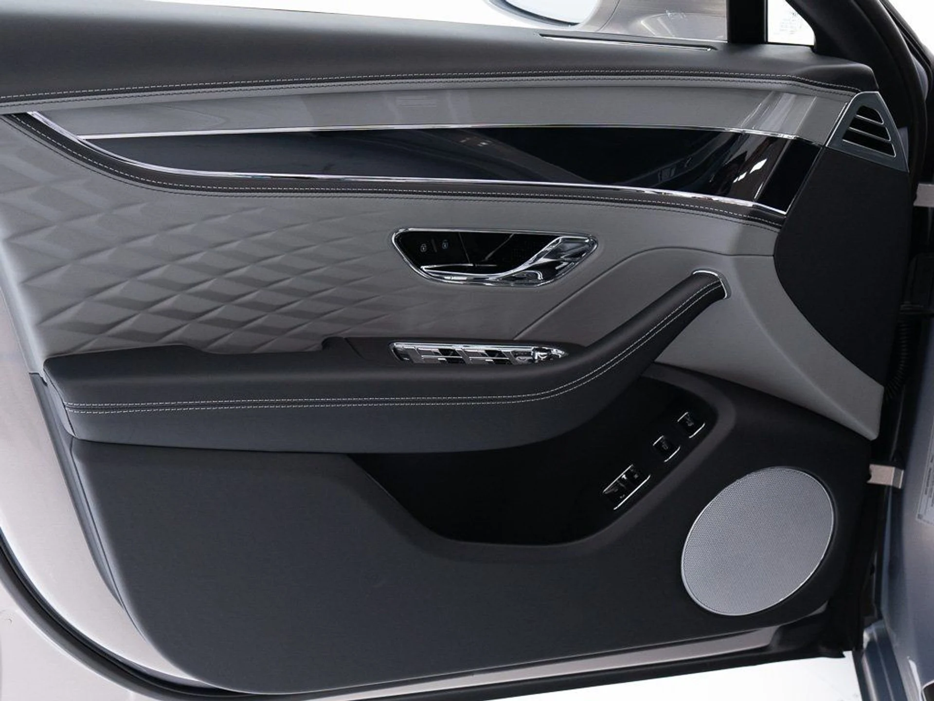 mph010_4090705508_8efe778ac1997e6b28e4d19e405a0b50_7ac6013e04