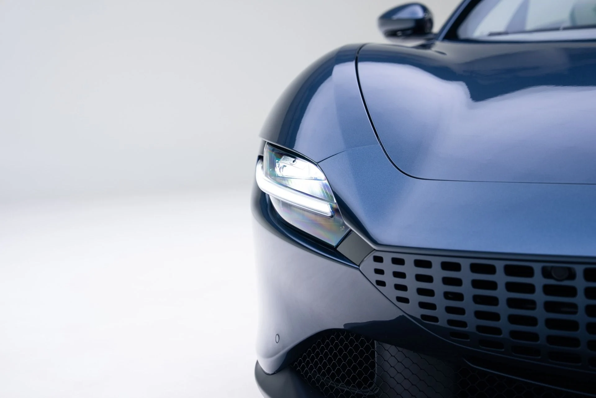 mph010_4093950228_Used_2025_Ferrari_Roma_Spider_1767891799_0b8f59923b