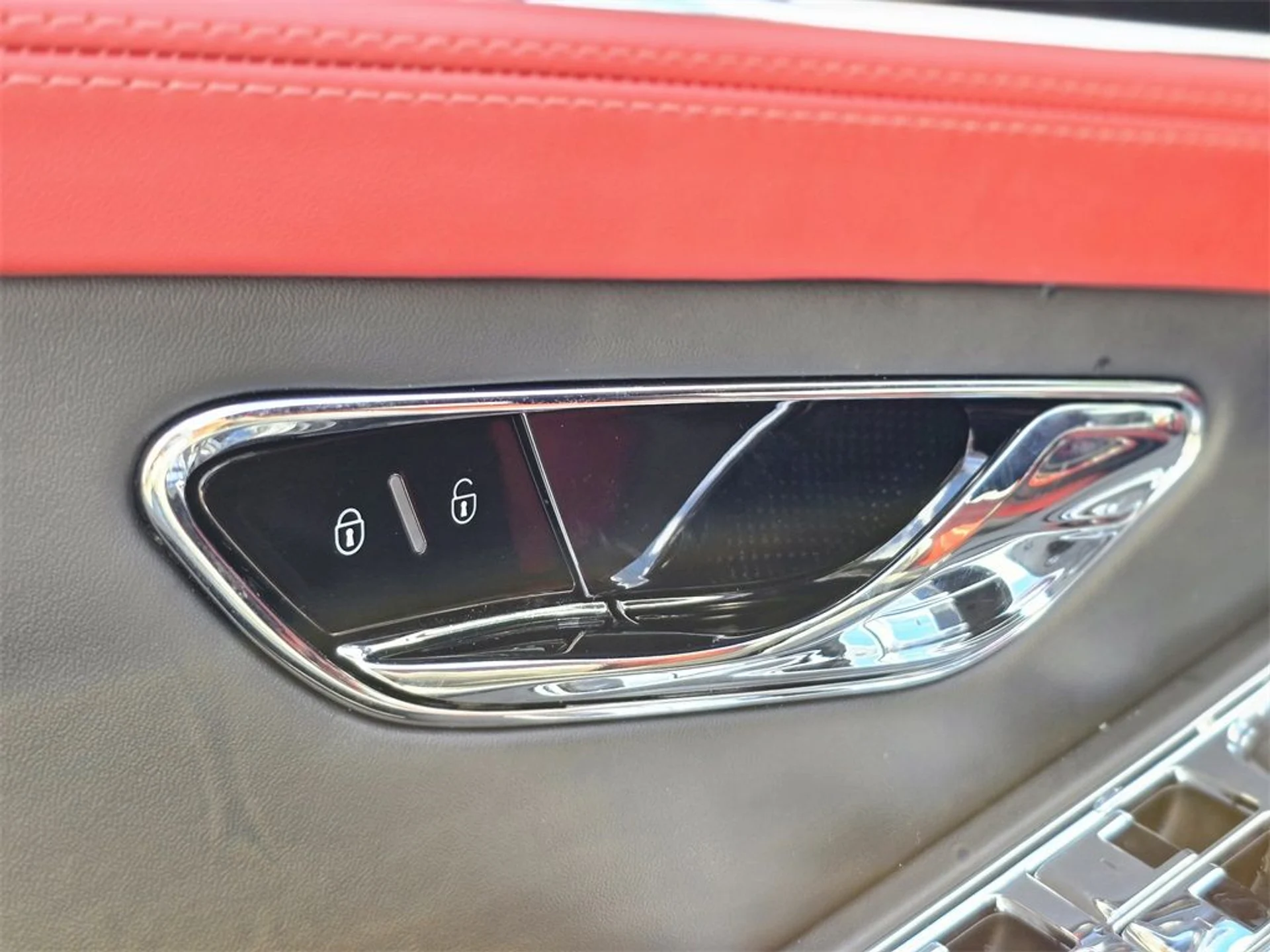 mph010_4094678605_a5c341516320a8a7d761972e4f591612_b6c68a602b