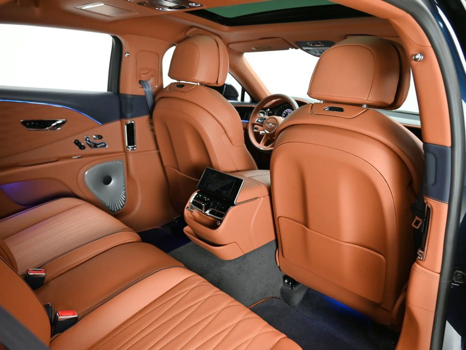 mph010_4097361077_377d523b15c542748a8f5eba2d65386a_e7472eac02