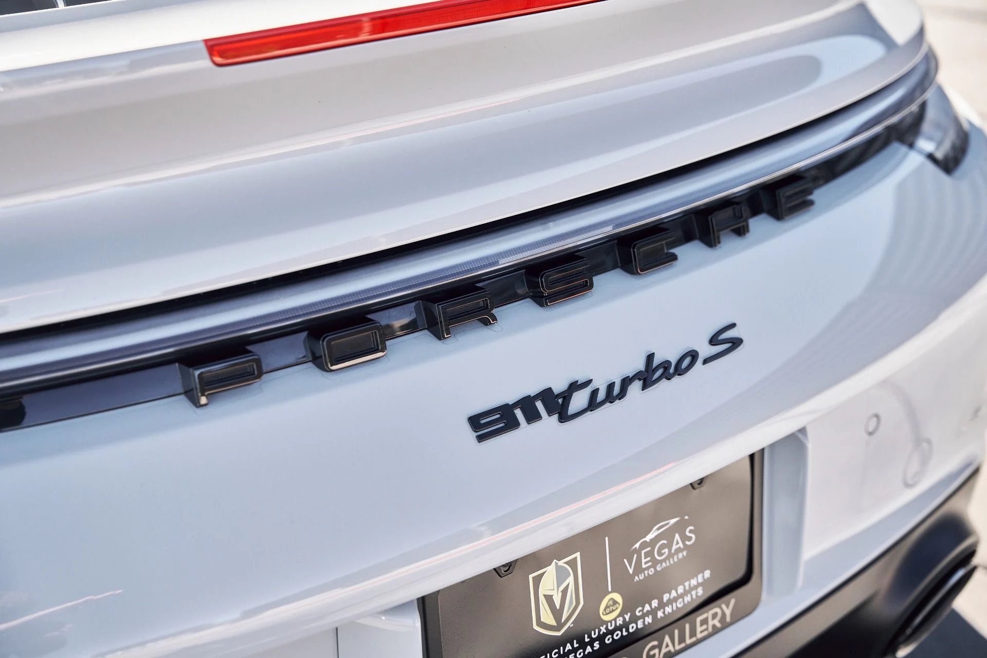 mph010_4099012313_Used_2021_Porsche_911_Turbo_S_1768868885_67f4bc151e